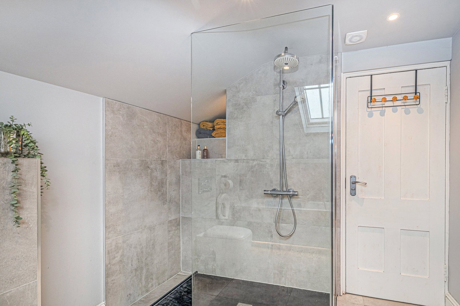 12 Victoria Park Street, Victoria Park, Glasgow, G14 9QA - Picture #19