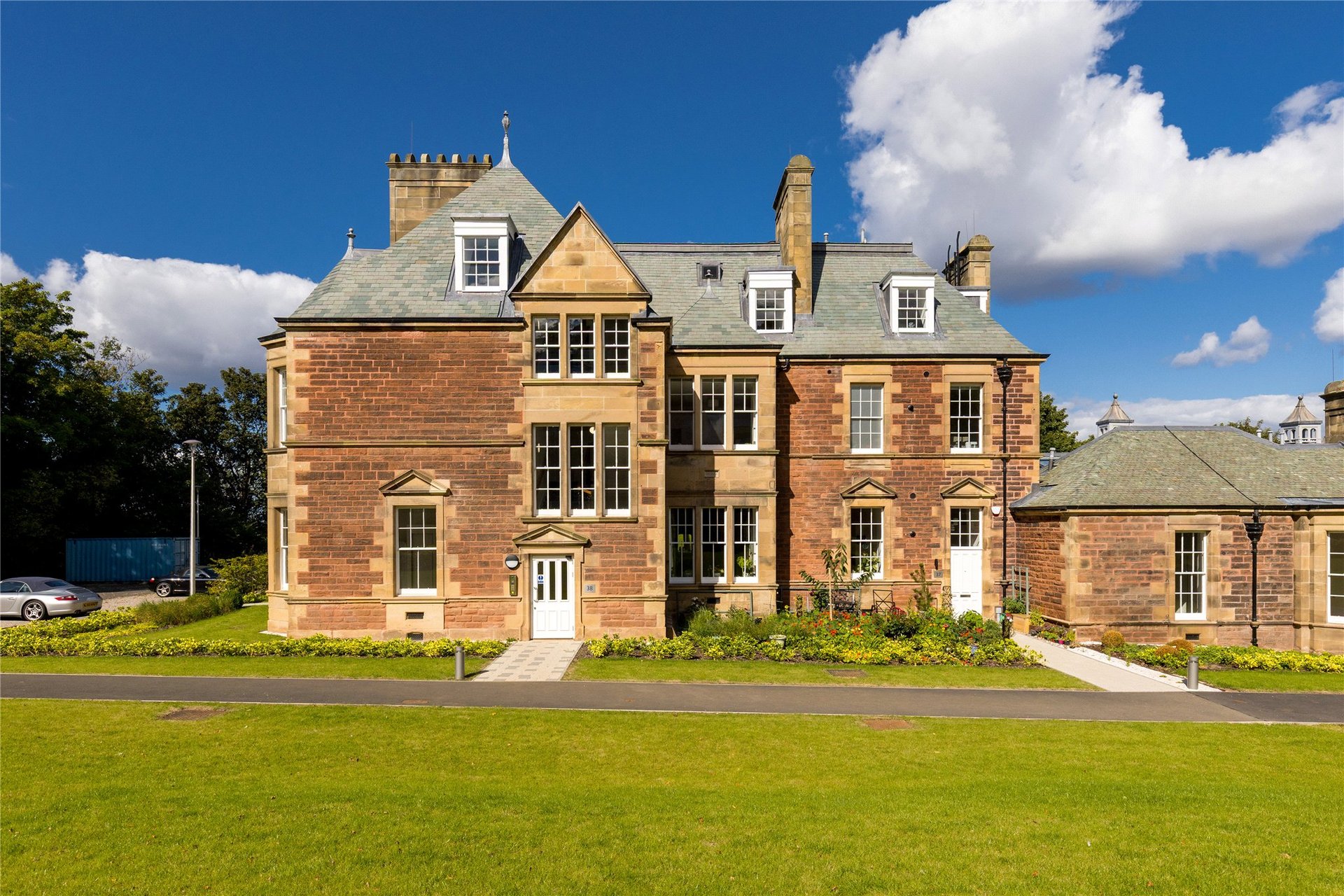 38/4 Sassoon Grove, Craiglockhart, Edinburgh, EH10 5FA - Picture #2