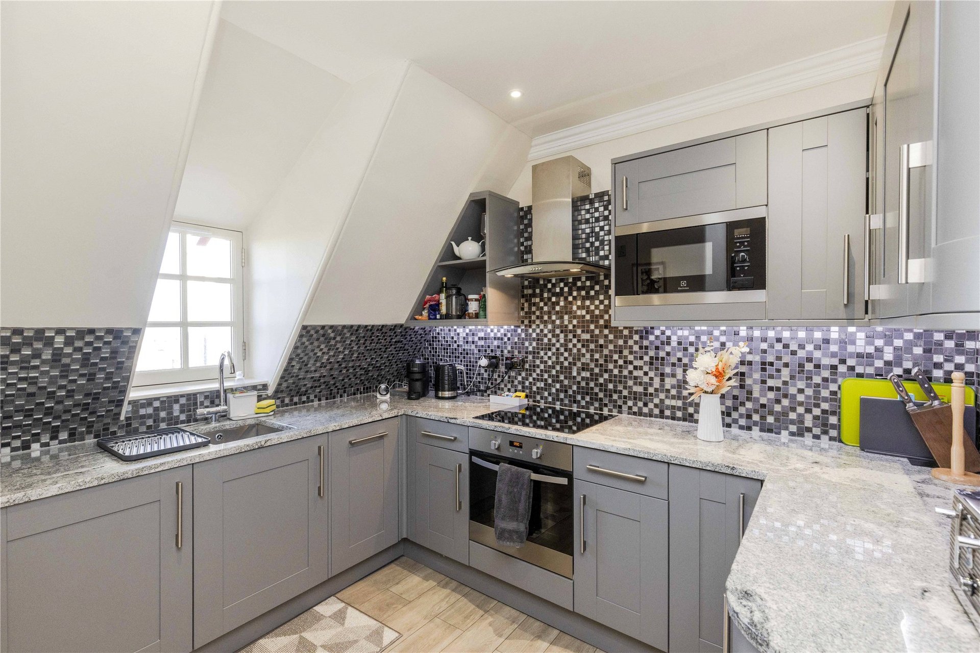 5/4 Ramsay Garden, Edinburgh, Midlothian, EH1 2NA - Picture #11