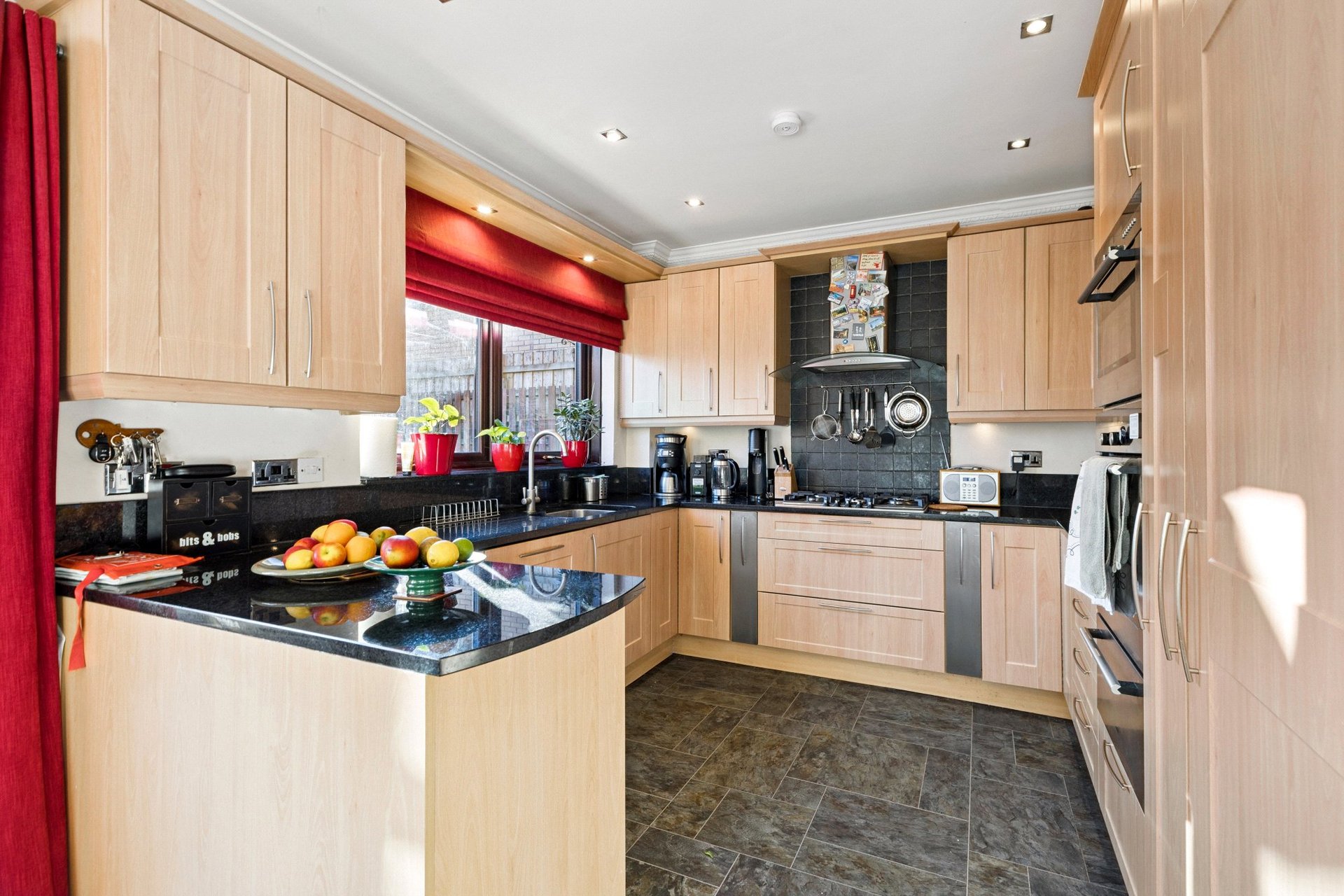 16 Waterside Avenue, Newton Mearns, Glasgow, G77 6TJ - Picture #13