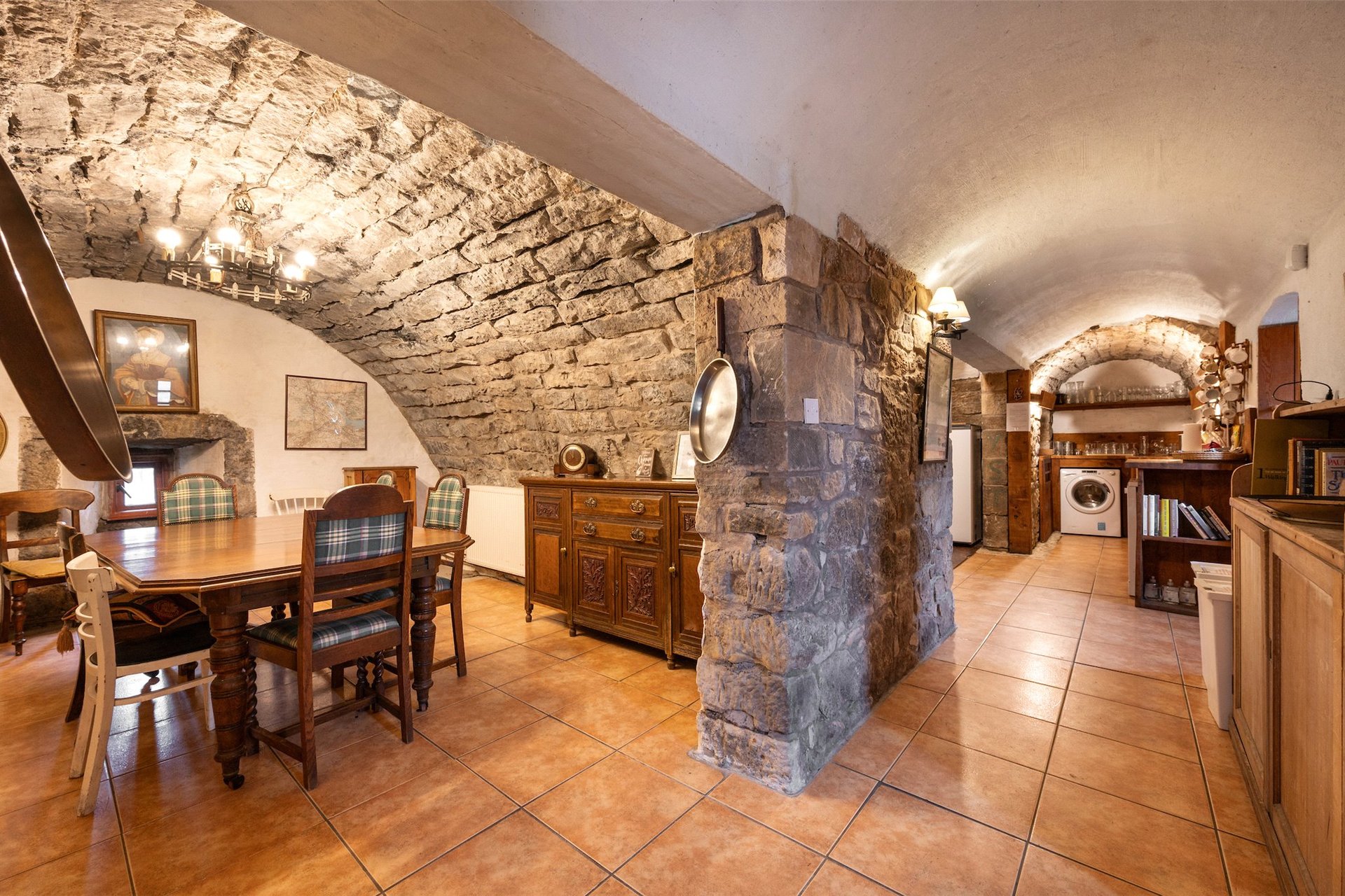Plane Castle & Mill House, By Bannockburn, Stirling, FK2 8SF - Picture #9