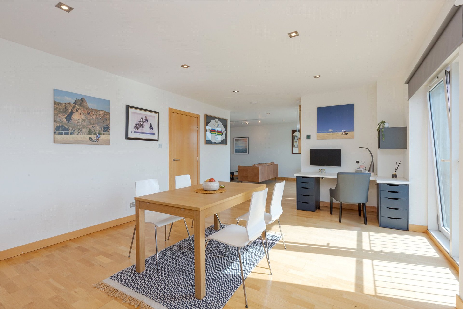 2/8 Western Harbour Place, Western Harbour, Edinburgh, EH6 6NG - Picture #5