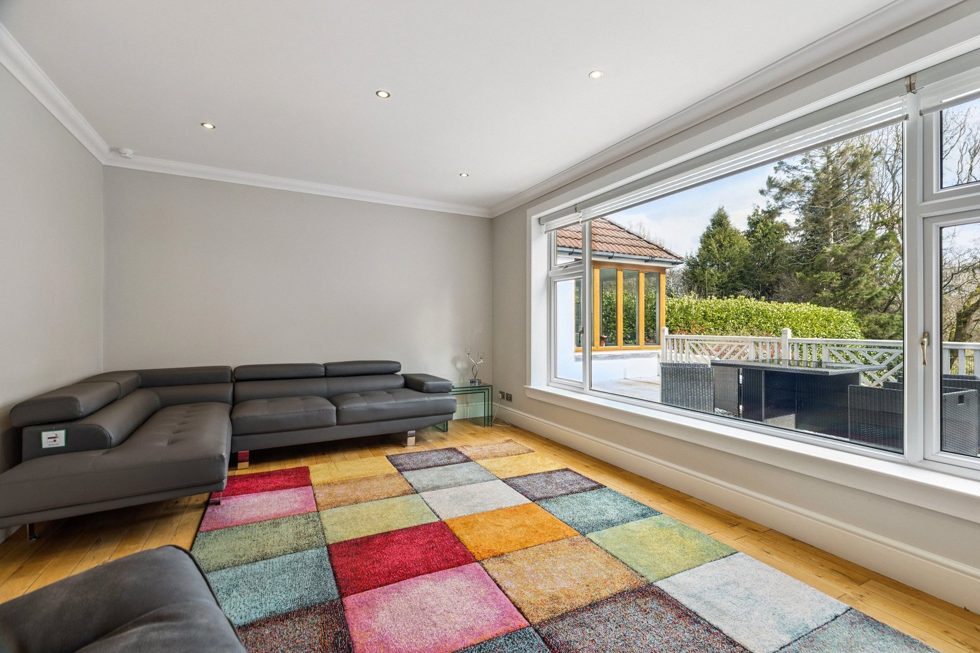 18 Riverside Road, Eaglesham, Glasgow, G76 0DF - Picture #8