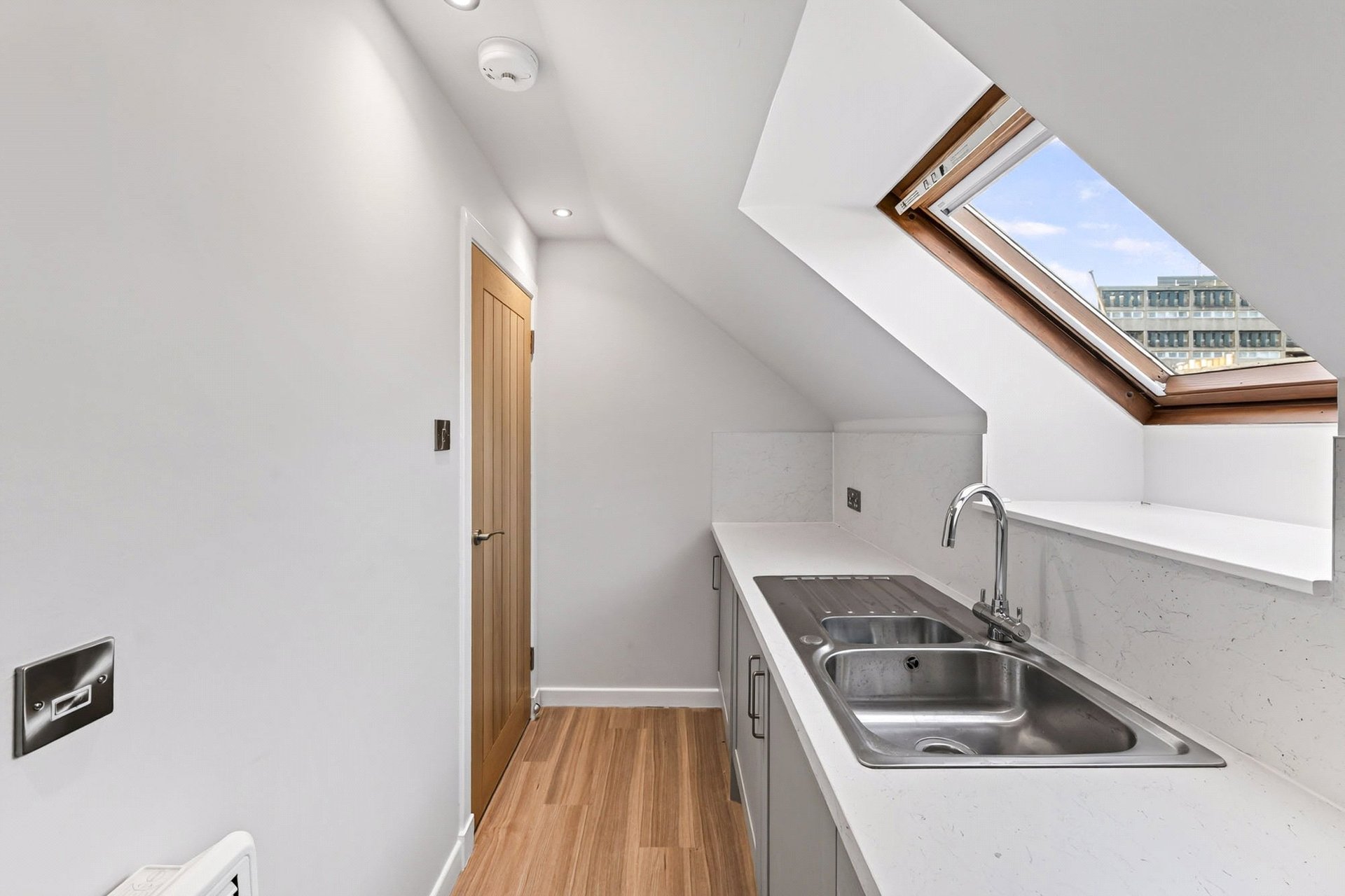 45/20 Maritime Street, Edinburgh, Midlothian, EH6 6SA - Picture #3