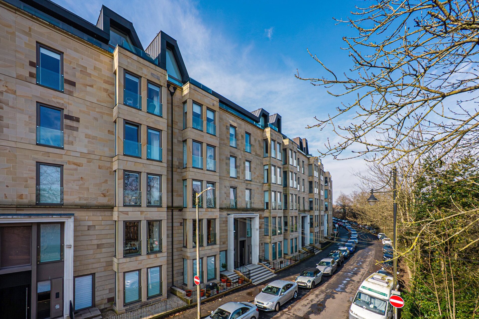2/2, 18 Park Quadrant, Park, Glasgow, G3 6BF - Picture #1