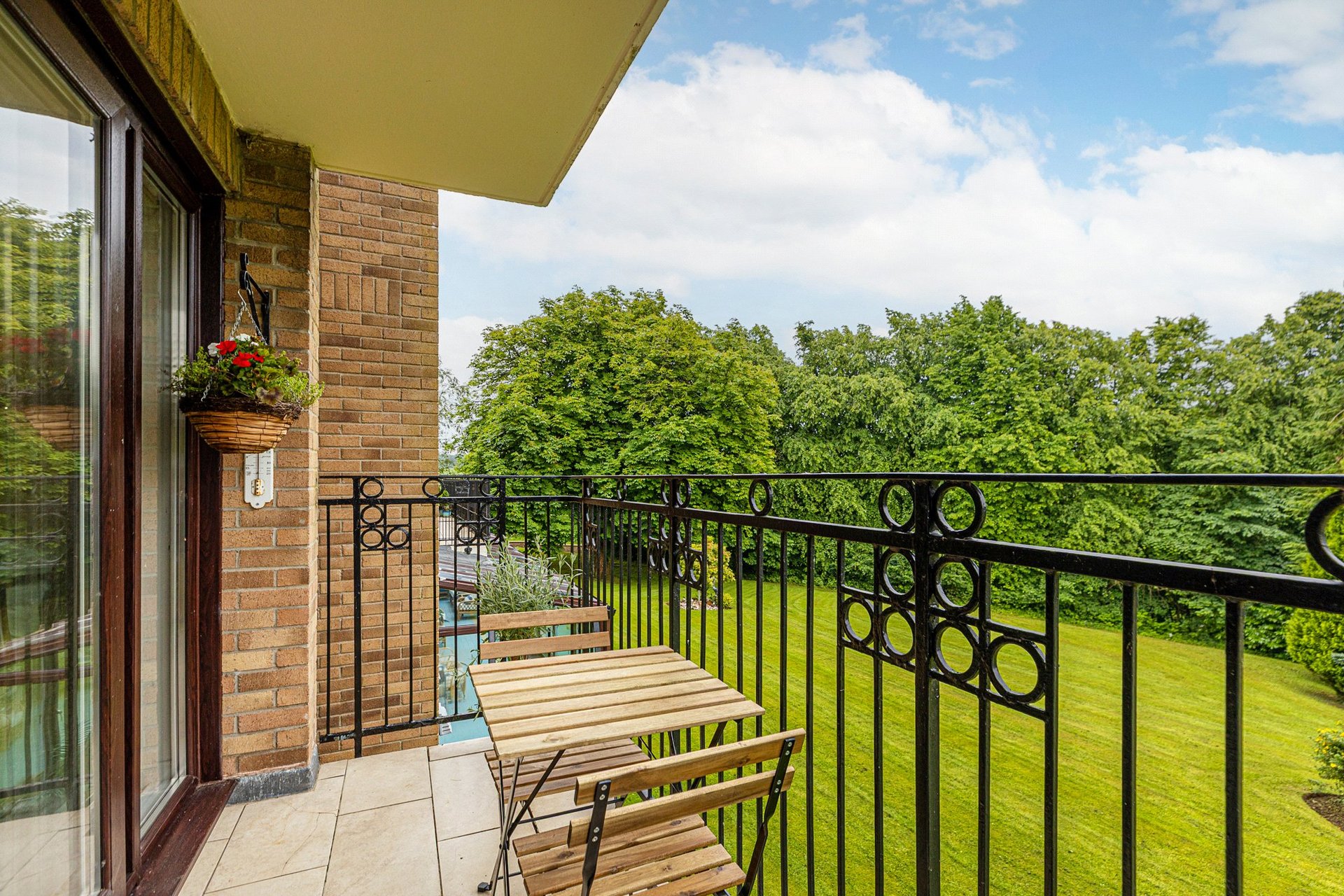 8 Ravenscourt, Thorntonhall, Glasgow, G74 5AZ - Picture #13