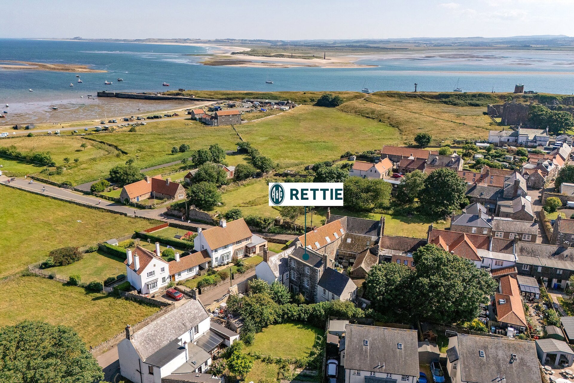 Links View, 8 Sandham Lane, Holy Island, Berwick-upon-Tweed, Northumberland, TD15 2SG - Picture #1