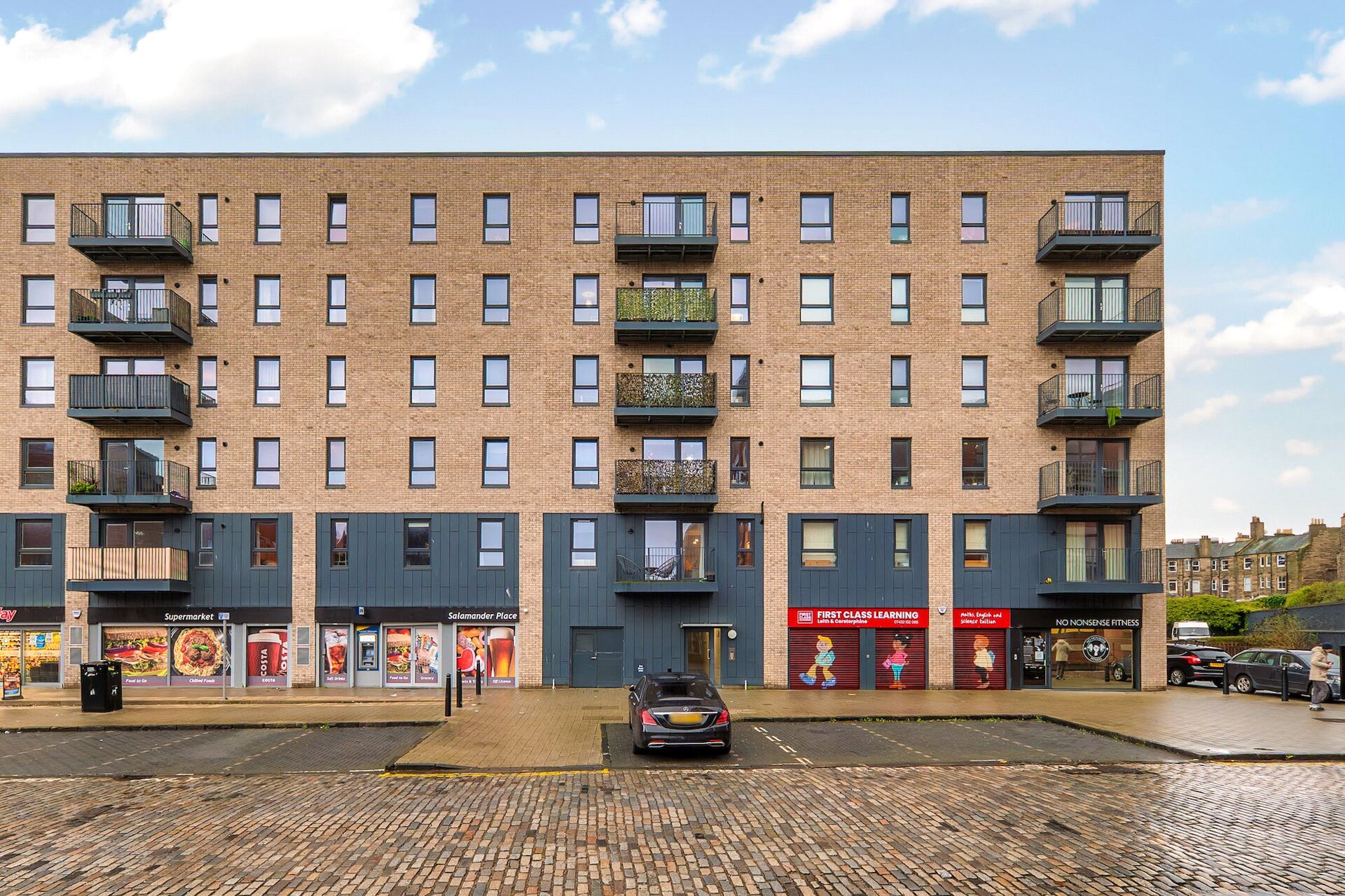 Flat 23, 19 Salamander Place, Edinburgh, Midlothian, EH6 7JJ - Picture #1