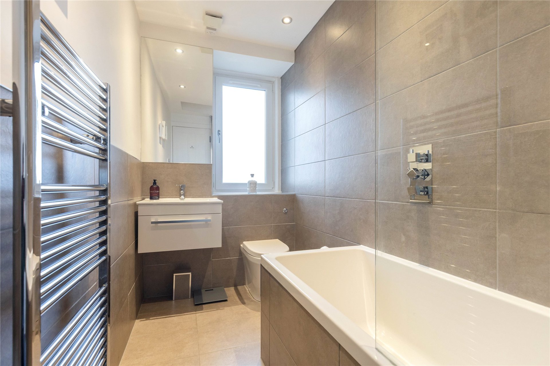 14/2 Murrayfield Avenue, Edinburgh, Midlothian, EH12 6AX - Picture #8