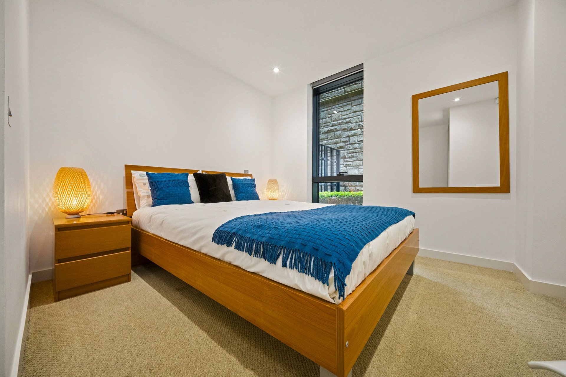 Flat 3, 24 Simpson Loan, Edinburgh, Midlothian, EH3 9GE - Picture #4