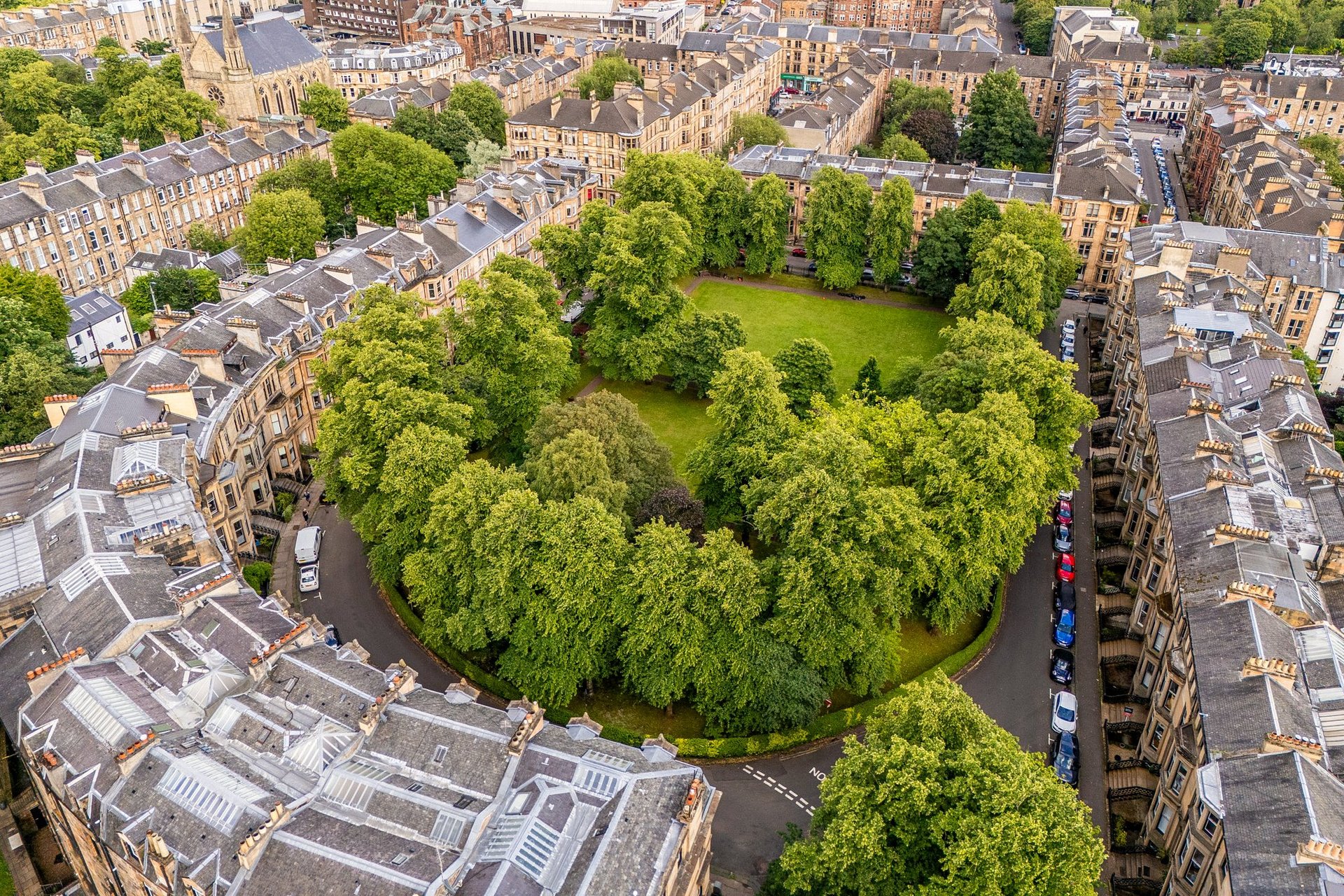 Ground and Garden, 13 Athole Gardens, Dowanhill, Glasgow, G12 9BA - Picture #3