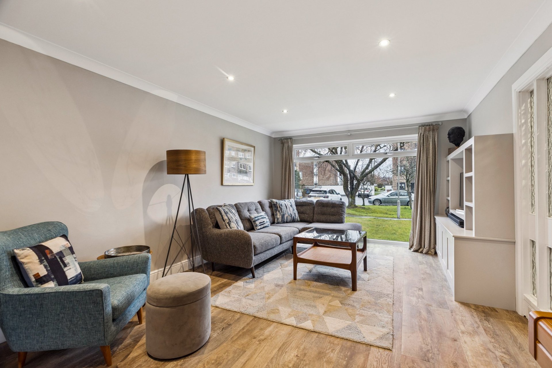 43 Burnhead Road, Newlands, Glasgow, G43 2SU - Picture #2