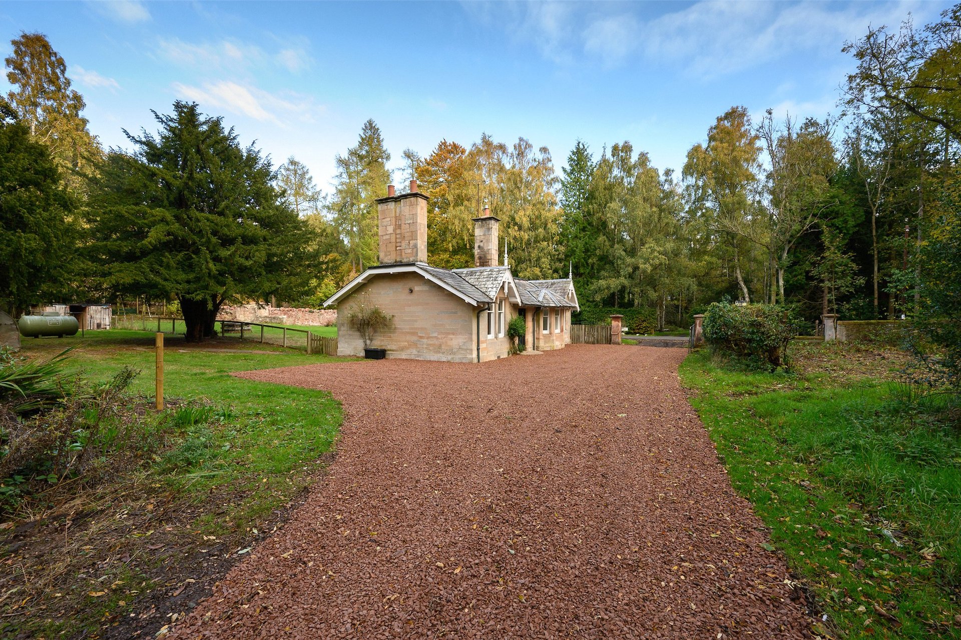 Heather Lodge, Whittingehame Estate, East Linton, EH41 4QA - Picture #2