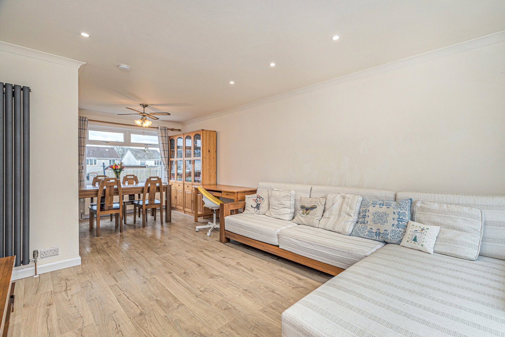 19 Carnock Gardens, Milngavie, G62 7RU - Picture #4