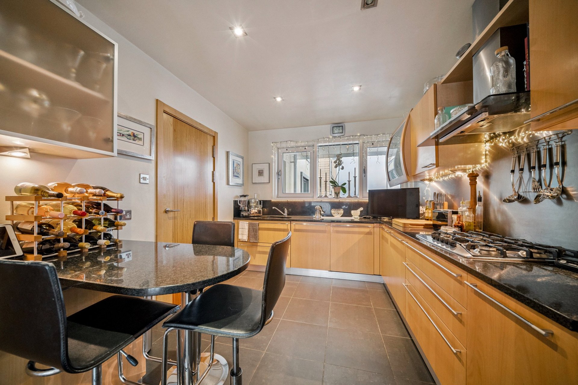 1/12 Western Harbour Breakwater, Western Harbour, Edinburgh, EH6 6PA - Picture #7