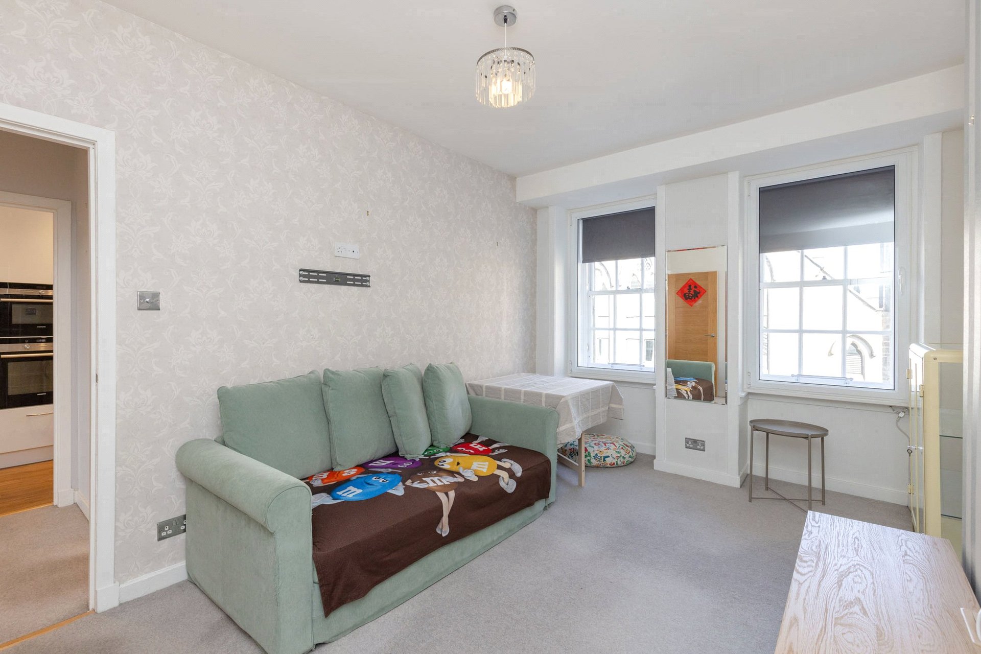 252/4 Canongate, Edinburgh, EH8 8AA - Picture #8