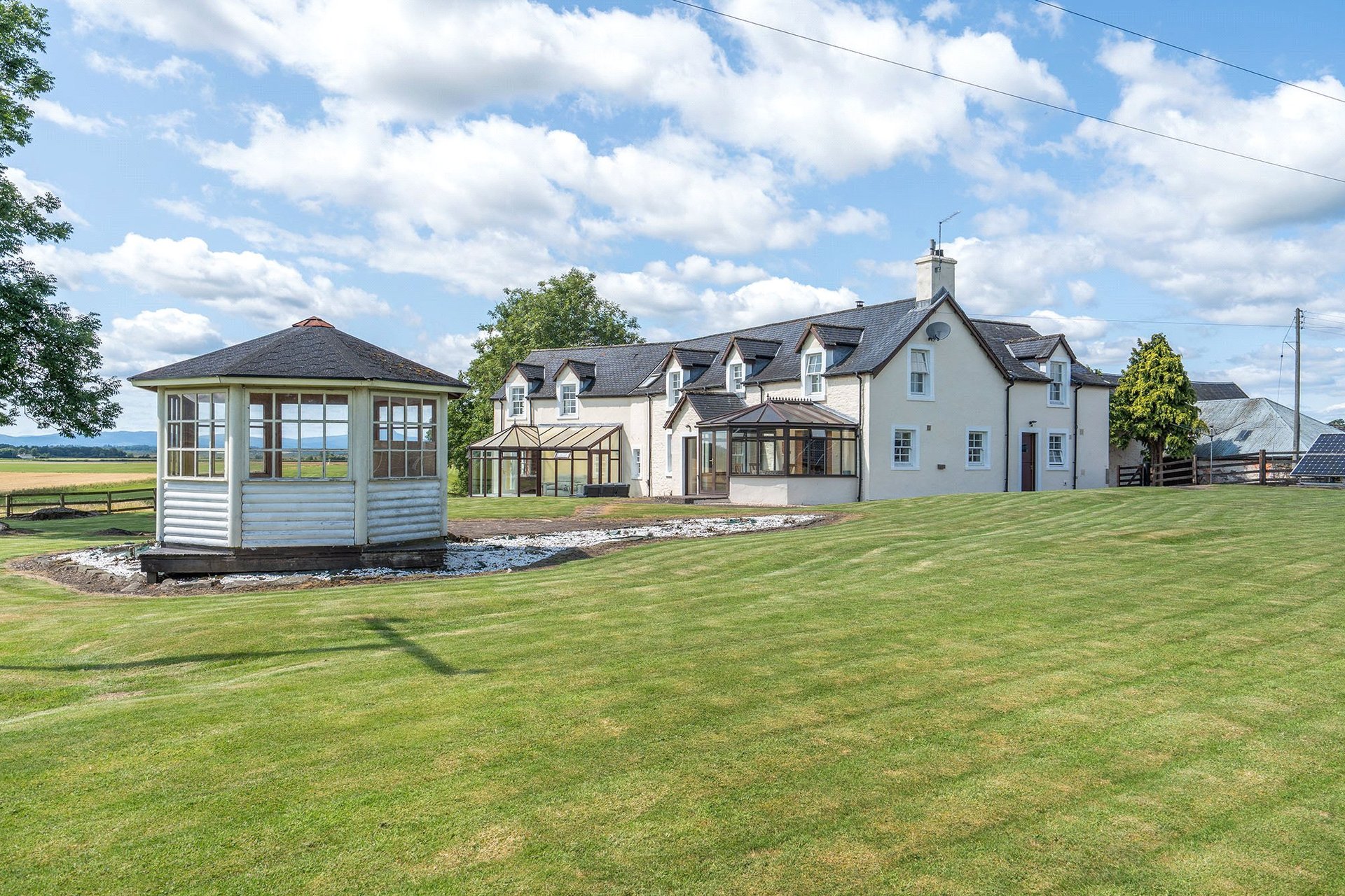 West Murdieston Farm, Thornhill, Stirling, Stirlingshire, FK8 3QE - Picture #1