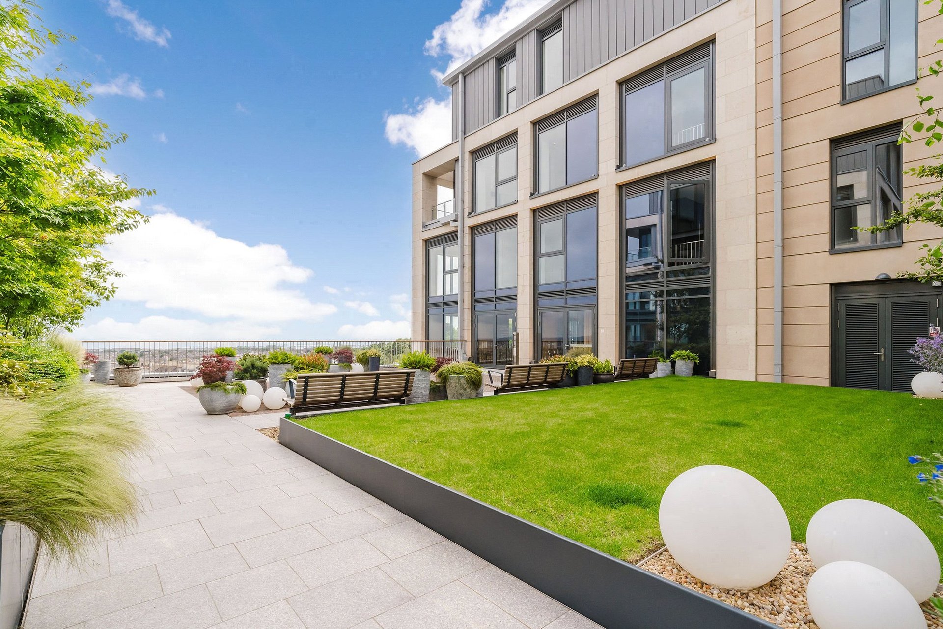 Flat 31 (Pavilion B), 3 Elder Street, Edinburgh, Midlothian, EH1 3BP - Picture #12