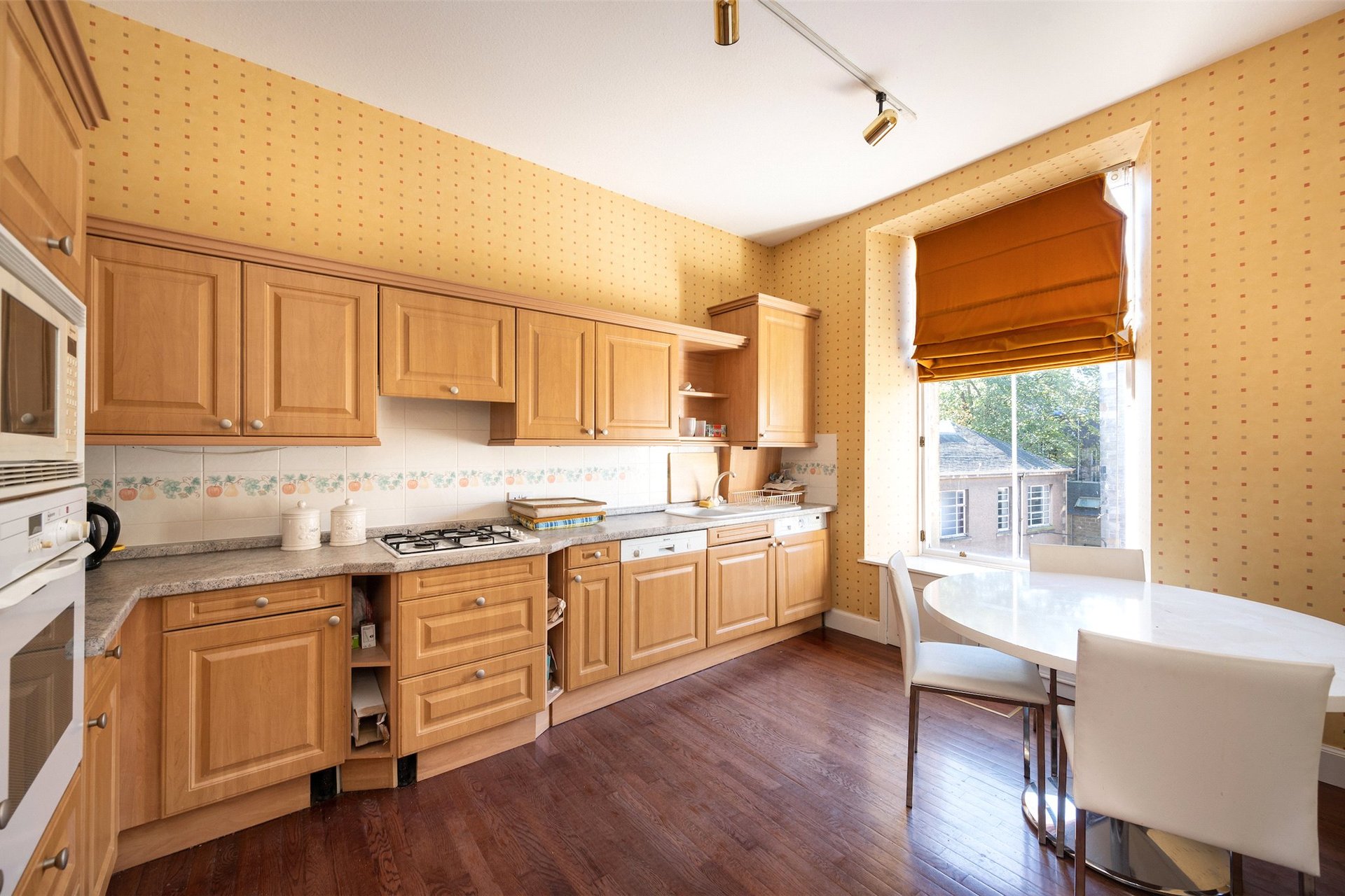 Flat 2, 8 Tay Street, Perth, Perth and Kinross, PH1 5LQ - Picture #5