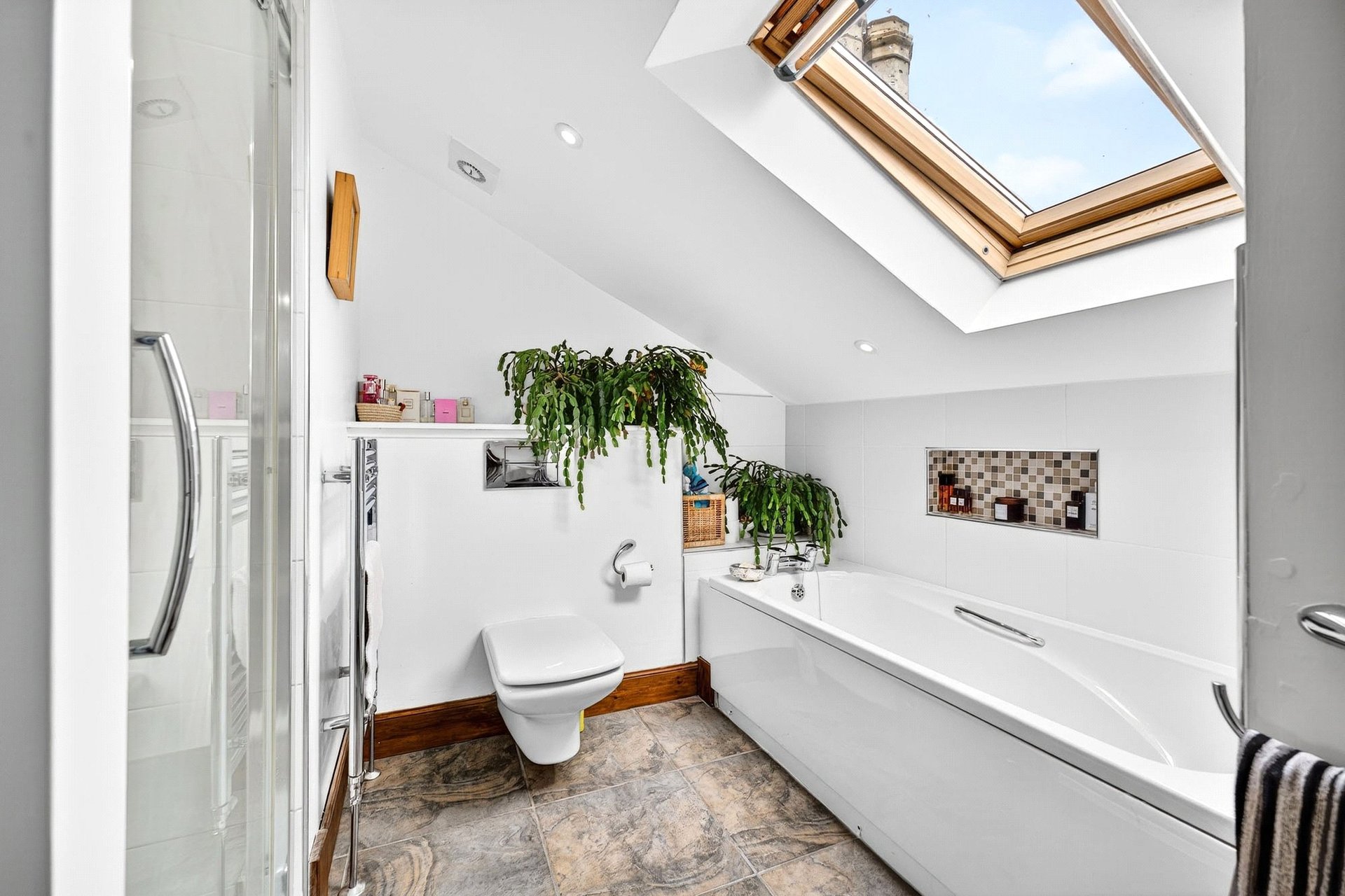 20A St. Brides Road, Newlands, Glasgow, G43 2DU - Picture #38
