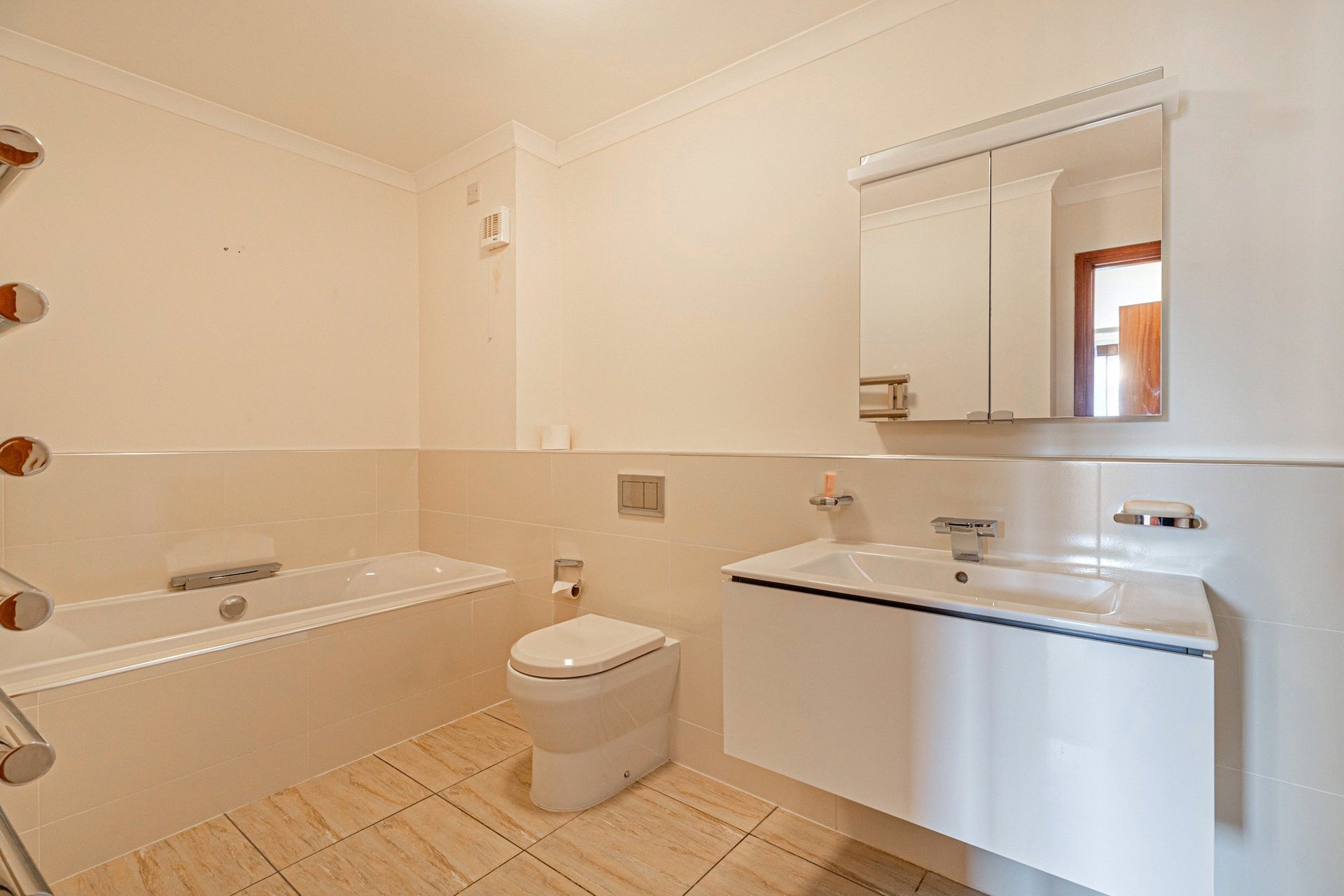 22 The Beeches, Ayr Road, Newton Mearns, Glasgow, G77 6AZ - Picture #17