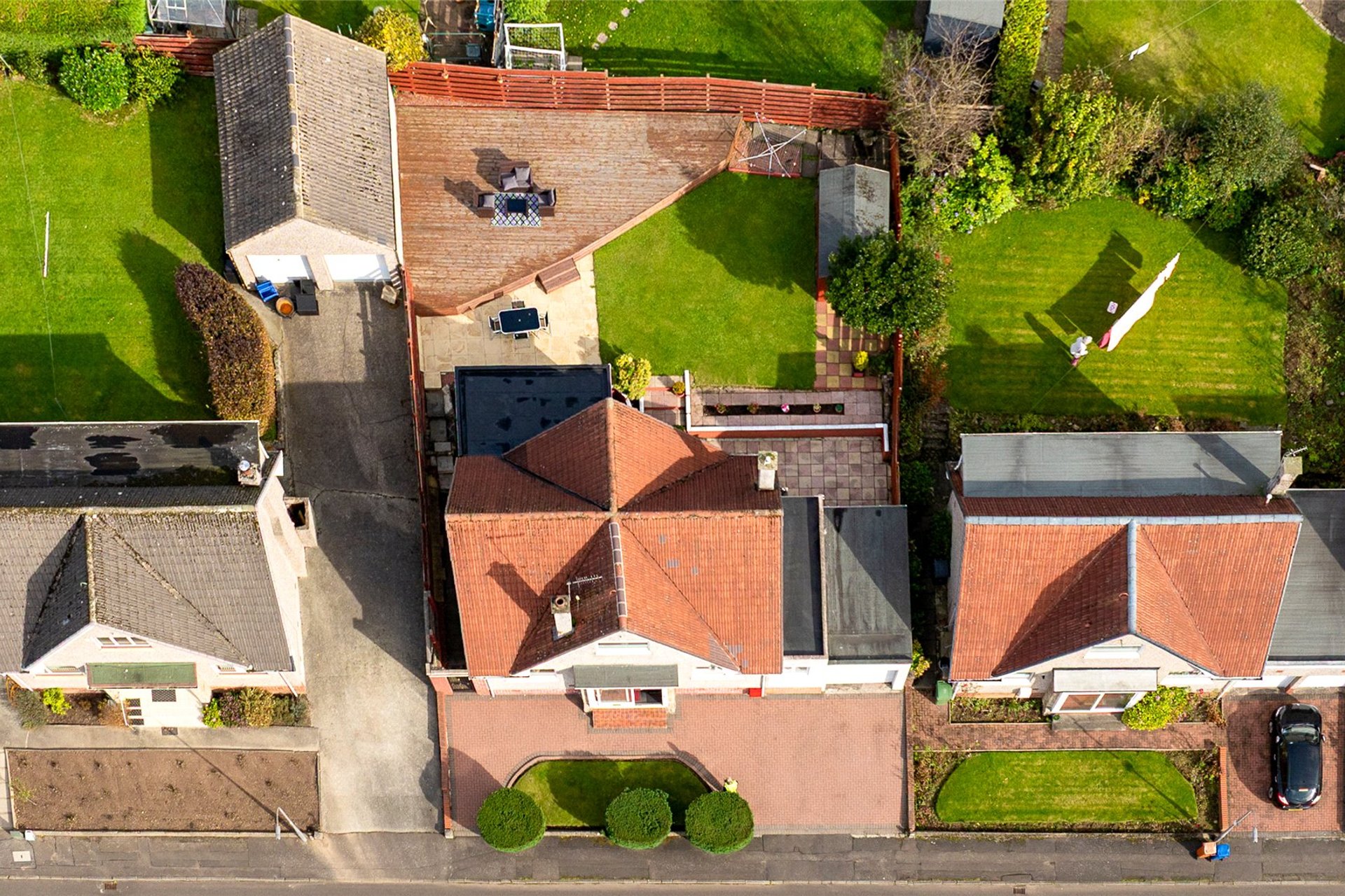 10 Glenfarg Crescent, Bearsden, G61 2AN - Picture #34