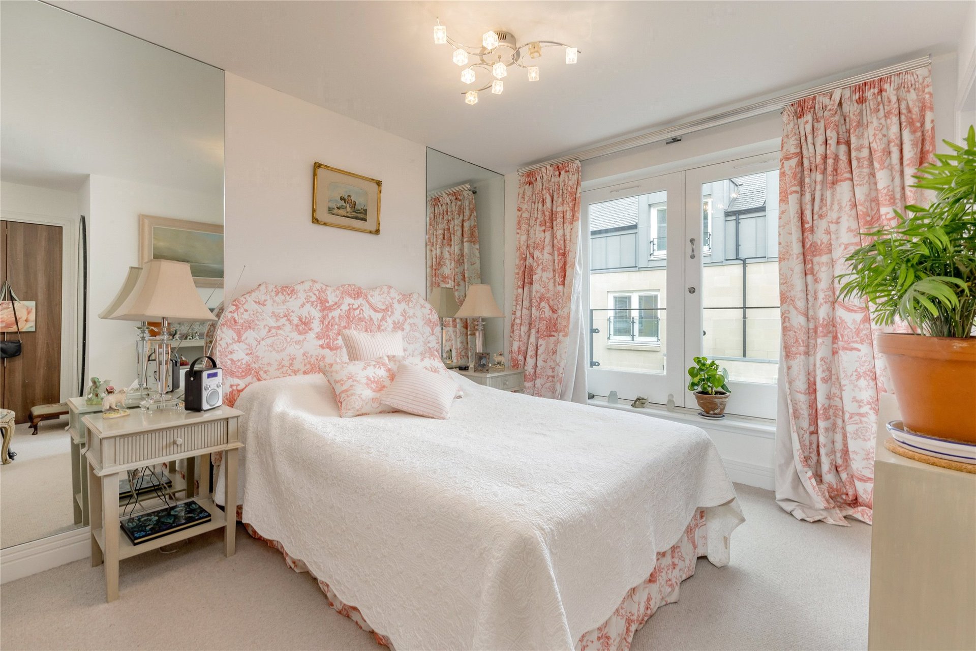 12 Larkfield Gardens, Edinburgh, EH5 3QA - Picture #9