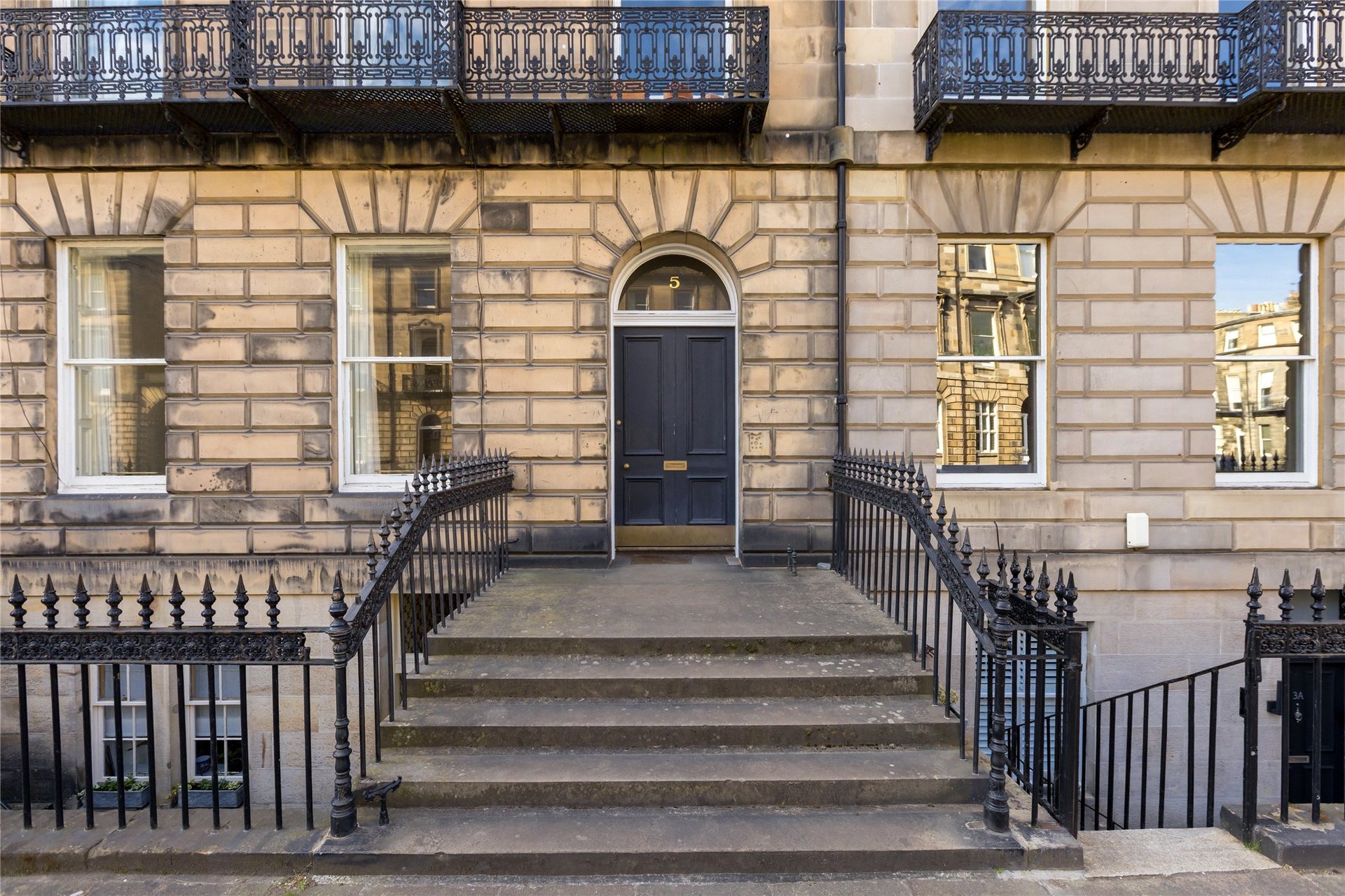5/2F Chester Street, Edinburgh, EH3 7RF - Picture #2