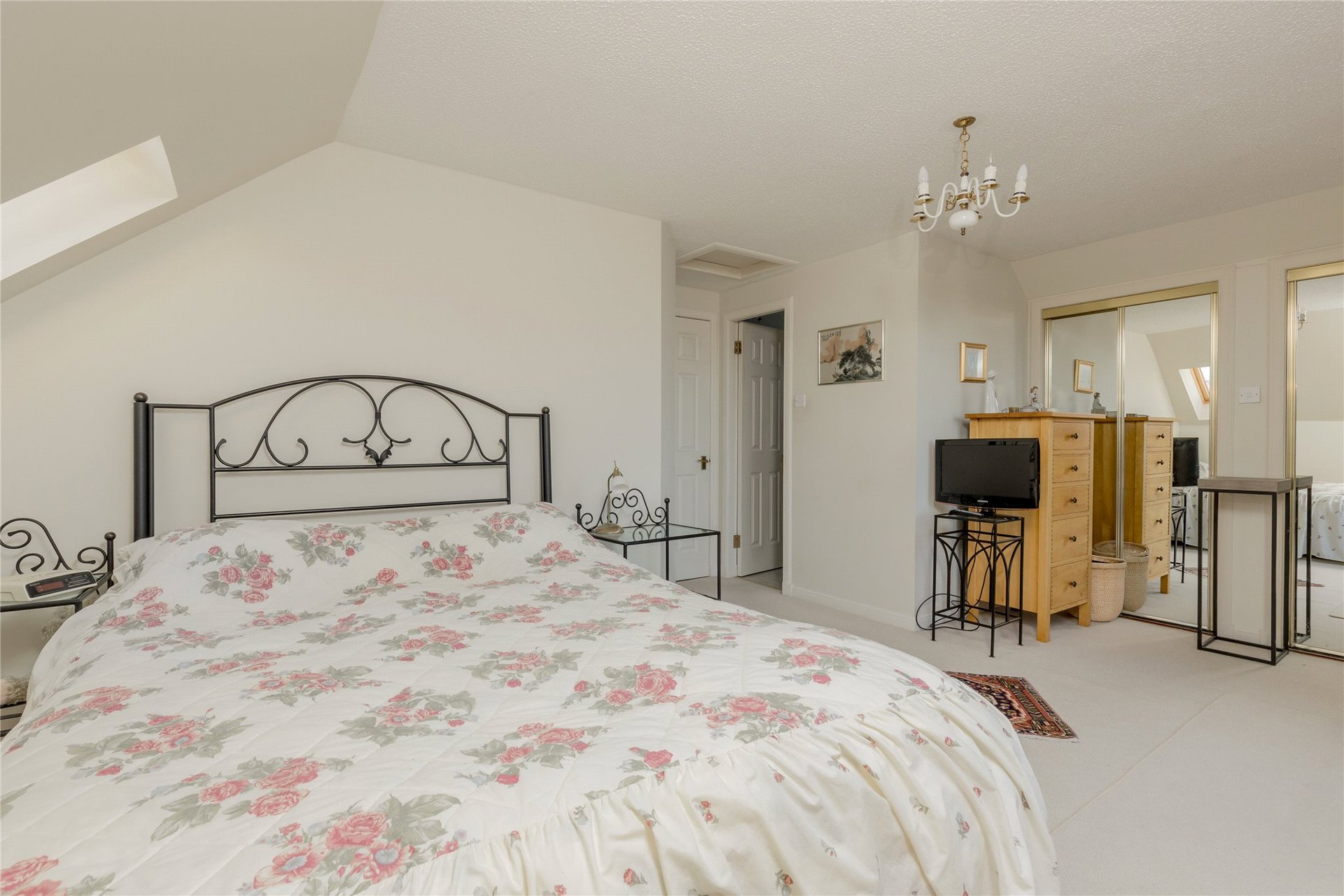 19/9 South Gray Street, Newington, Edinburgh, EH9 1TE - Picture #18