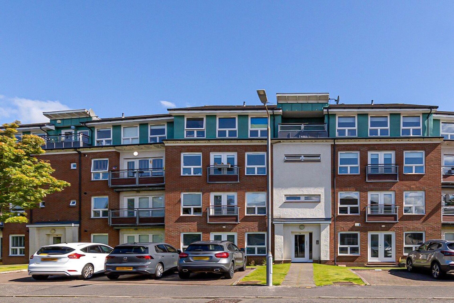 2/1, 72 Strathblane Gardens, Anniesland, Glasgow, G13 1BX - Picture #1