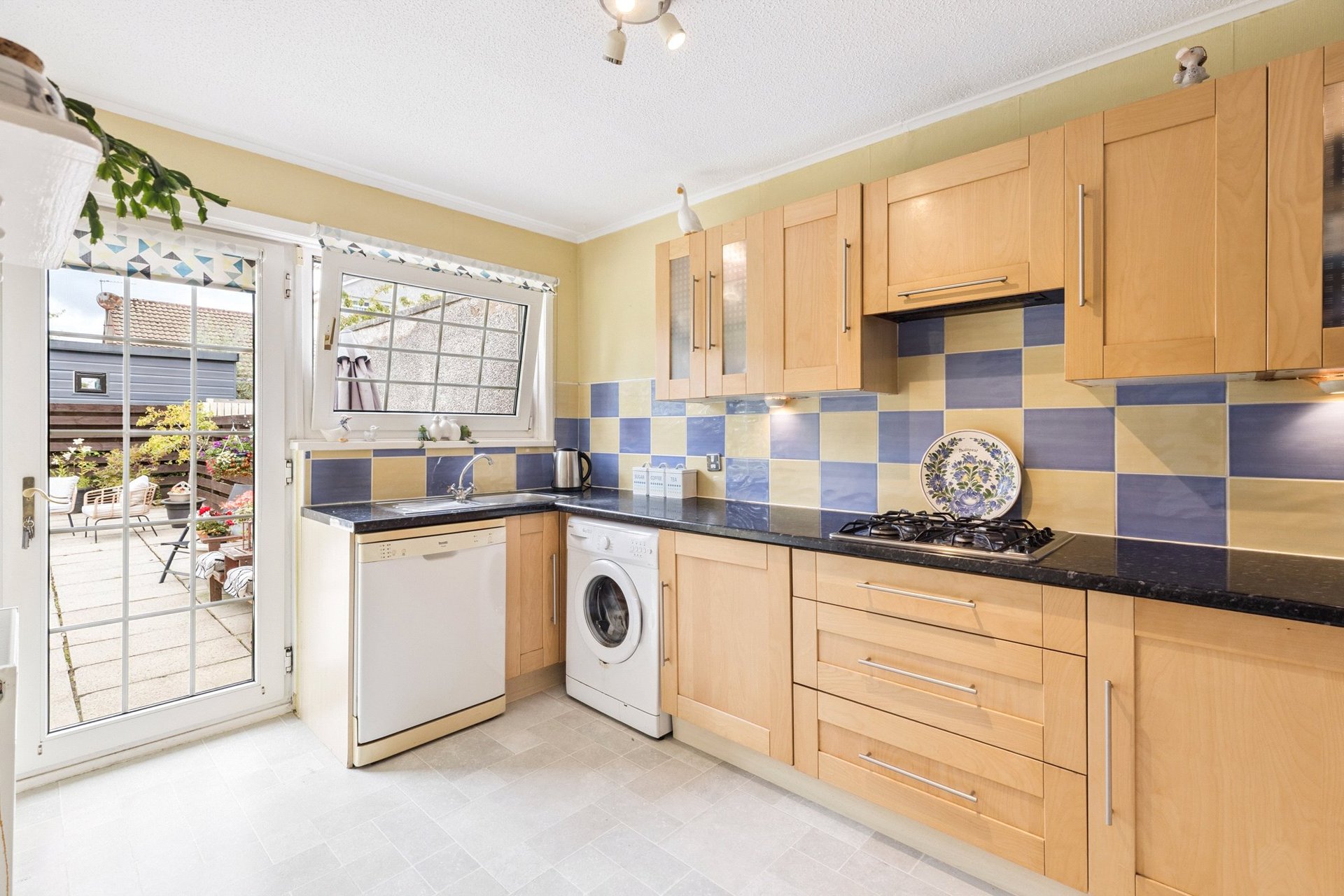 8 Invergarry Grove, Thornliebank, Glasgow, G46 8UE - Picture #10