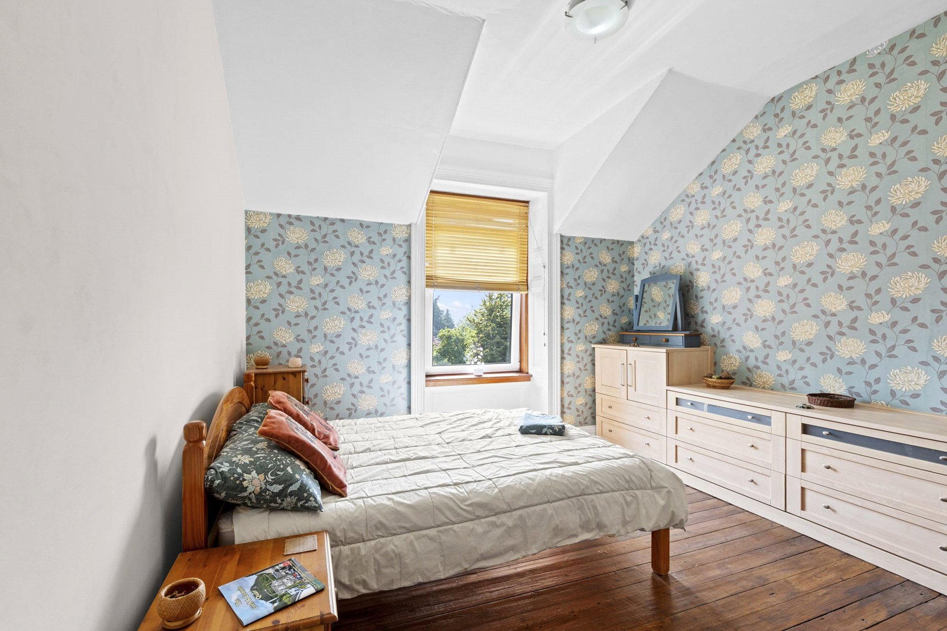 The Elms, Connaught Terrace, Crieff, Perth and Kinross, PH7 3DJ - Picture #10