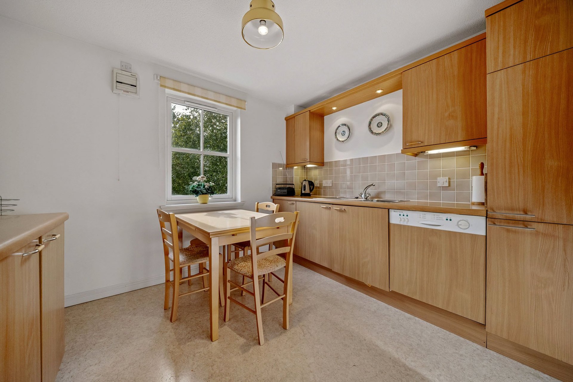 Flat 4, 10 Huntingdon Place, Broughton, Edinburgh, EH7 4AX - Picture #7