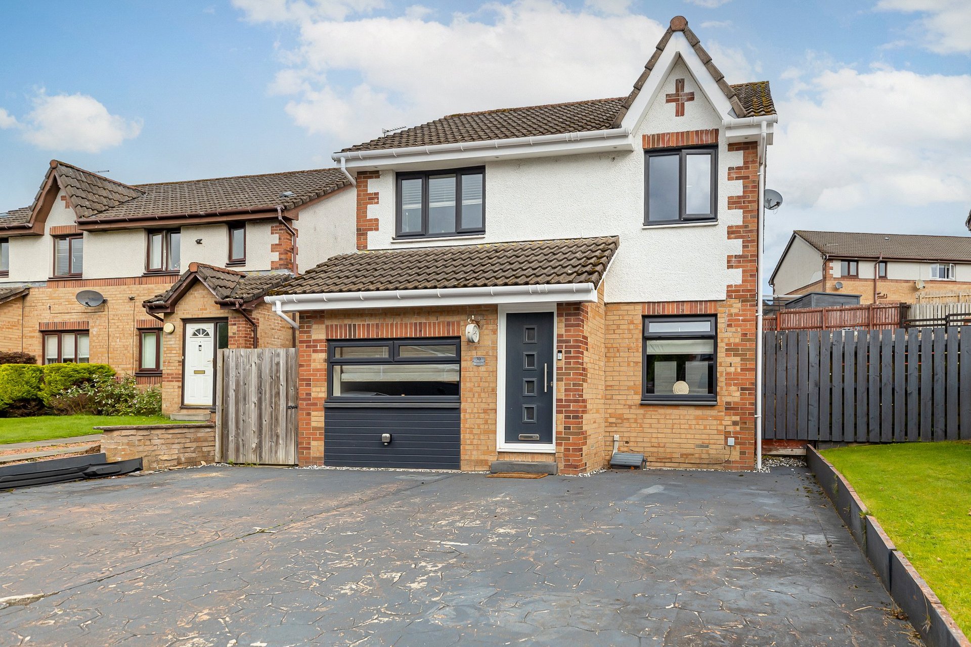 30 Auchenbothie Crescent, Robroyston, Glasgow, G33 1GF - Picture #1