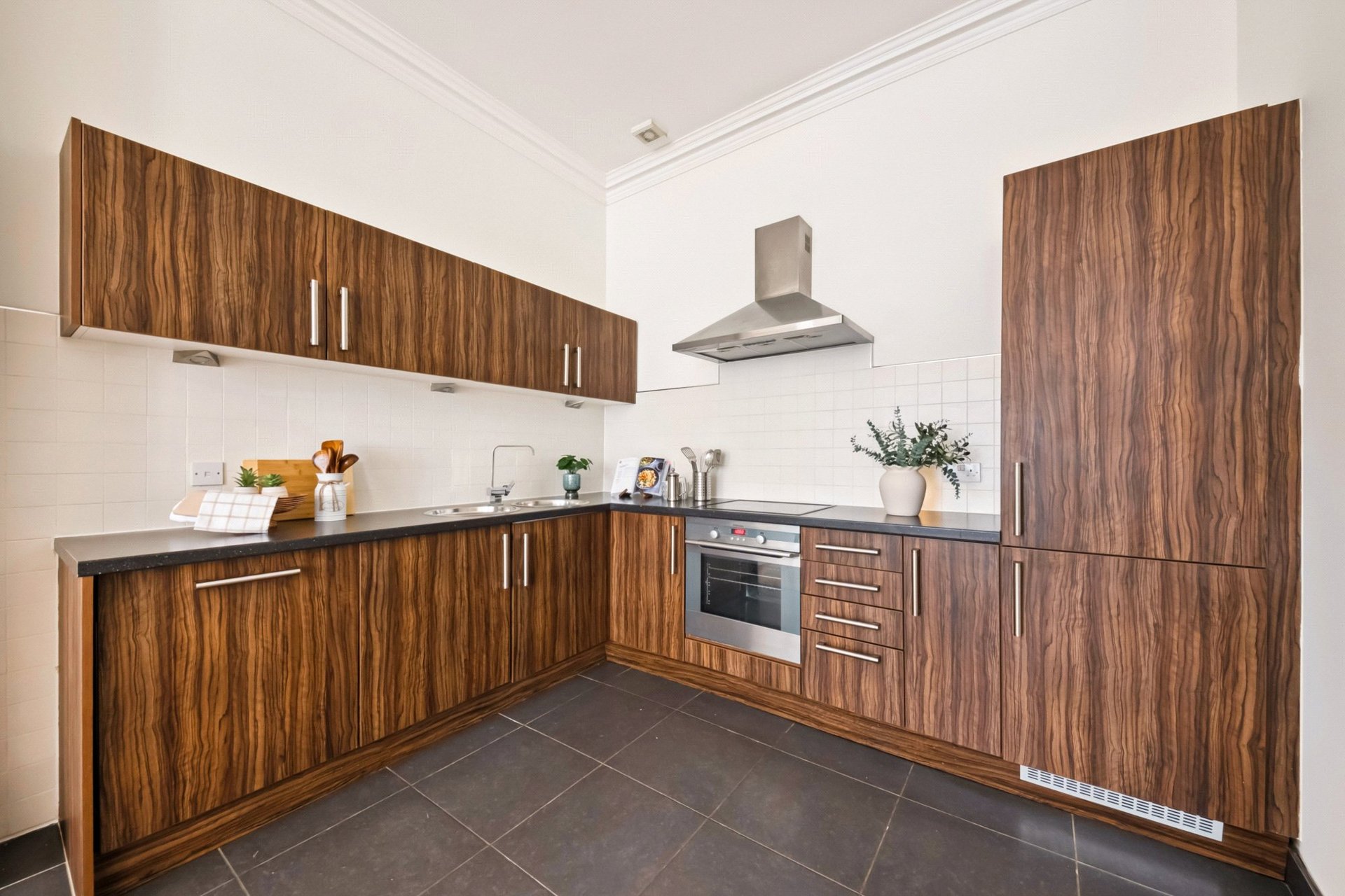 Top Flat, 12 Cecil Street, Hillhead, Glasgow, G12 8RQ - Picture #13