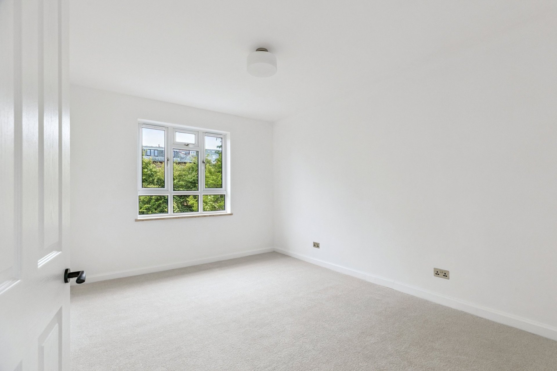 2/1, 2 Ormonde Court, Glasgow, East Renfrewshire, G44 3RE - Picture #20