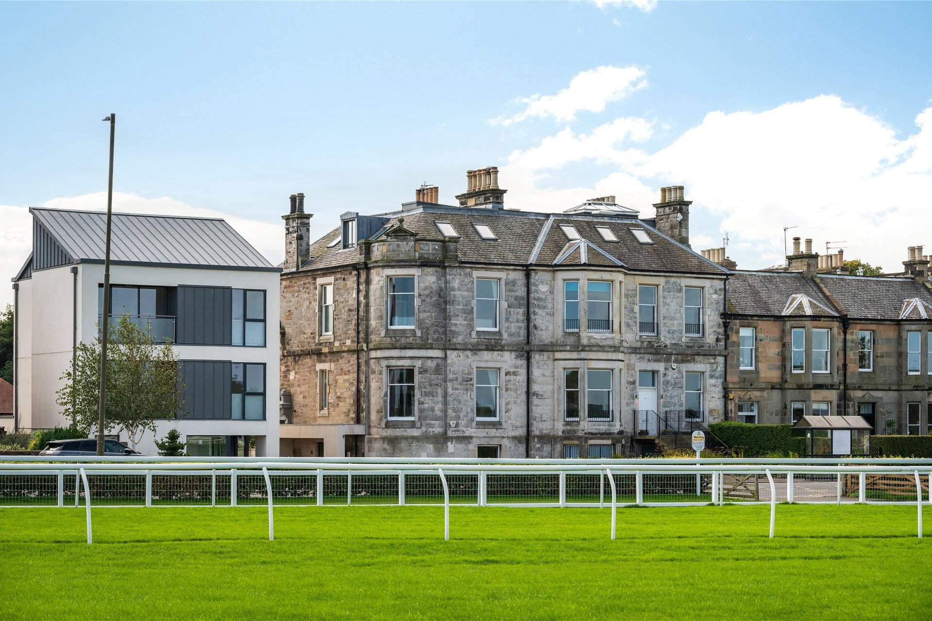 31 Linkfield Road, Musselburgh, East Lothian, EH21 7LL - Picture #2
