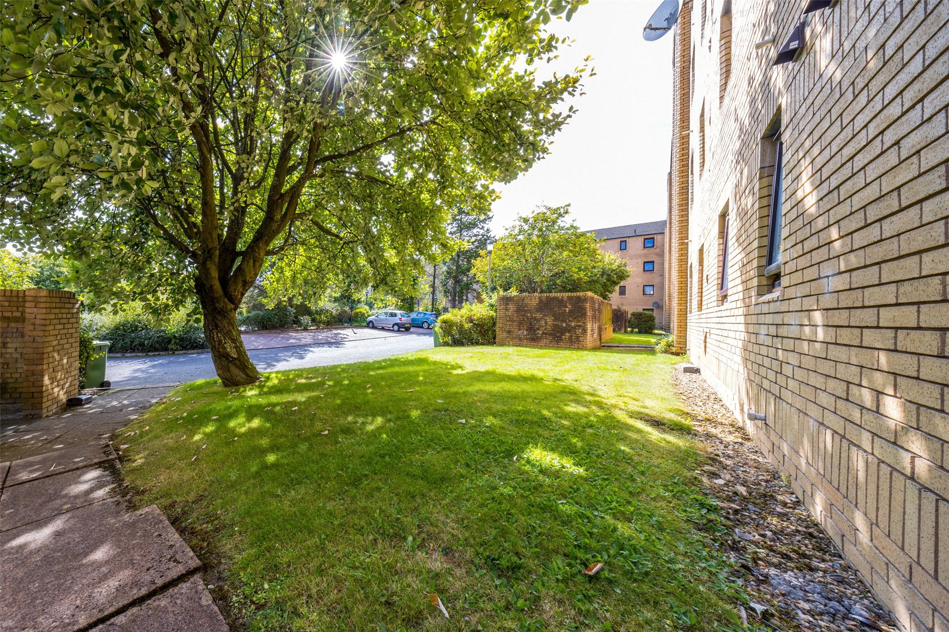 Flat 2/2, 17 Overnewton Square, Yorkhill, Glasgow, G3 8RW - Picture #16