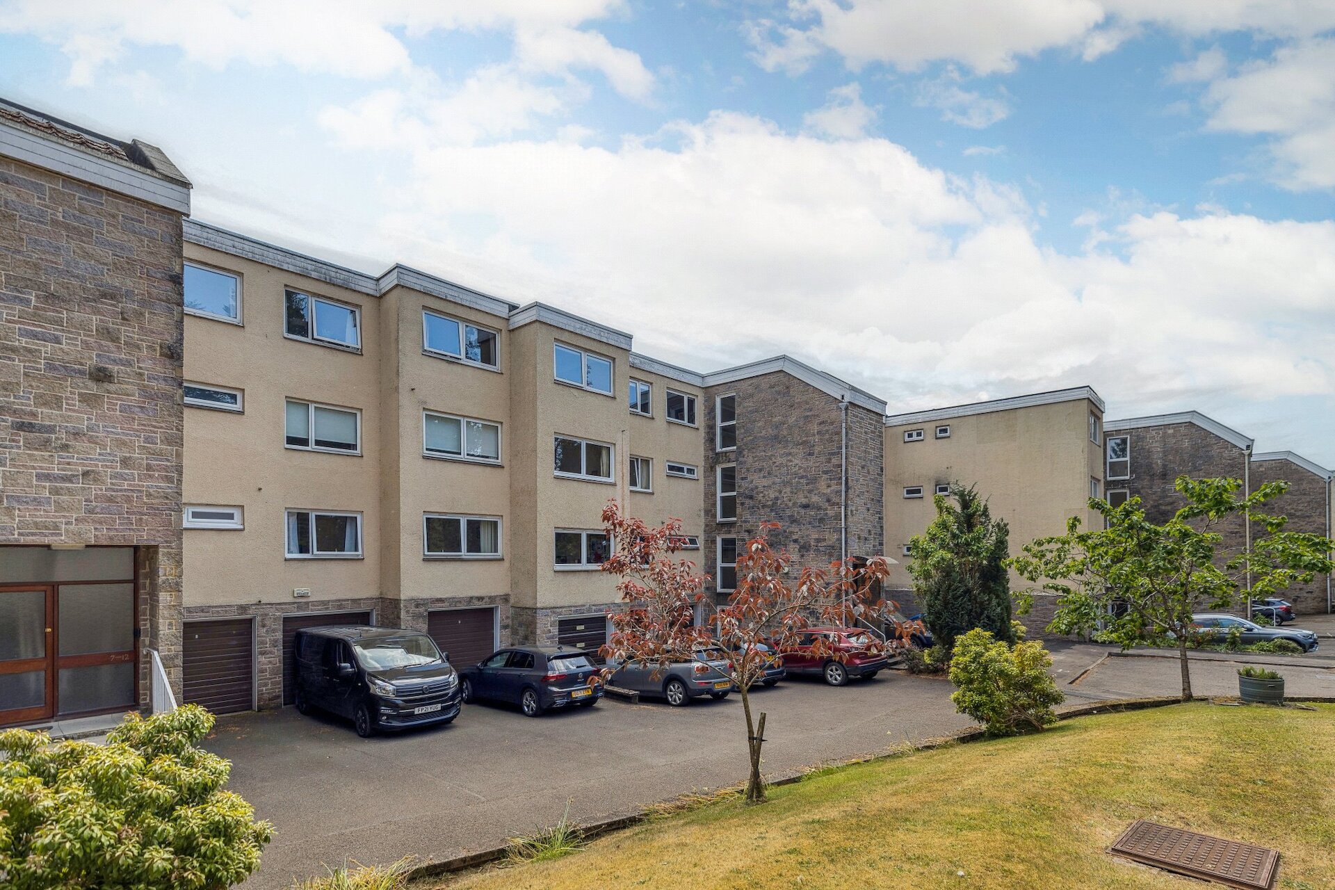 17 Netherblane, Blanefield, G63 9JW - Picture #1