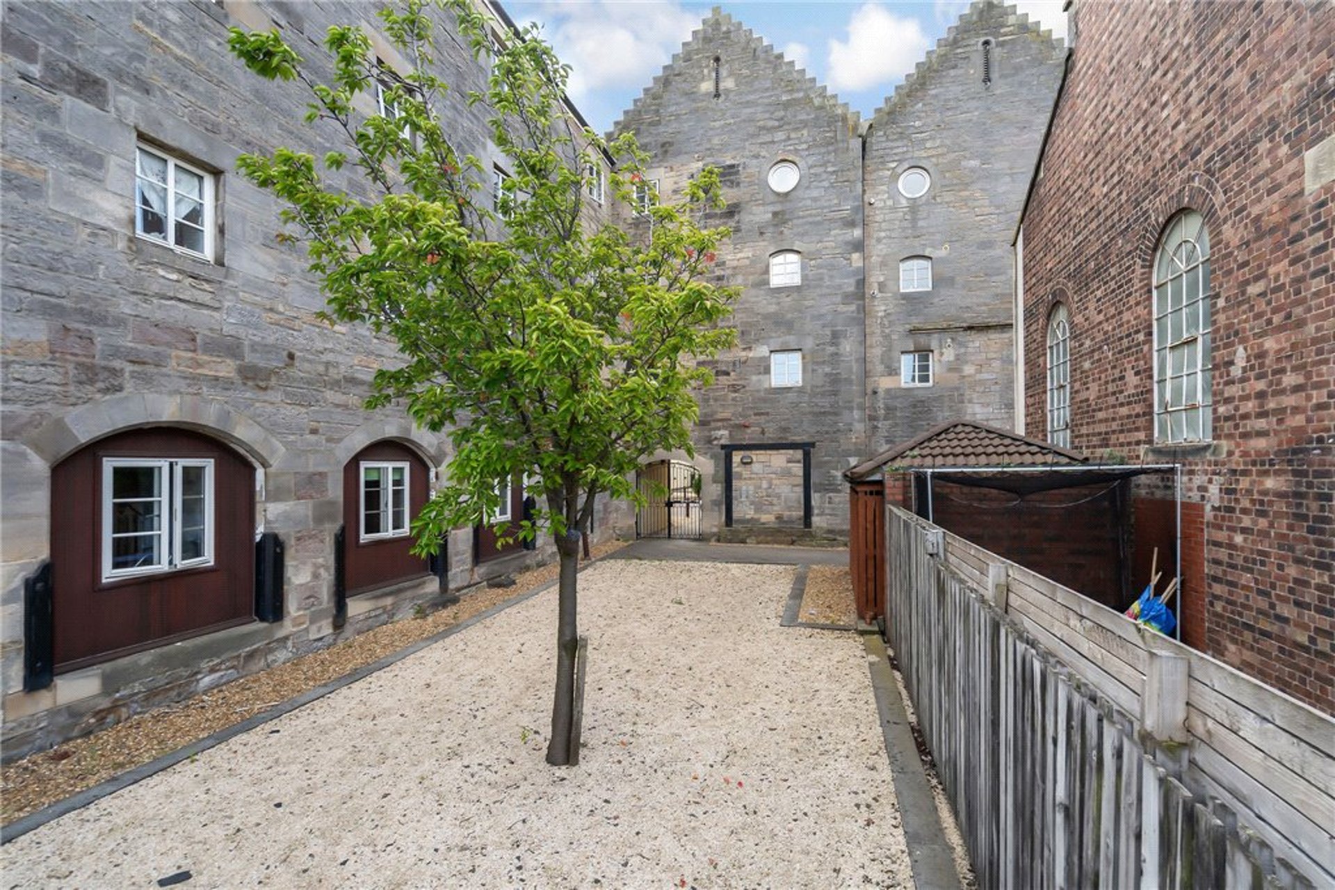 Flat 15, 24 Easter Dalry Wynd, Dalry, Edinburgh, EH11 2TJ - Picture #2