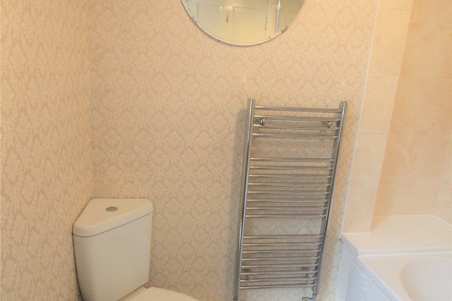 213 Magdala Terrace, Galashiels, Selkirkshire, TD1 2HY - Picture #9