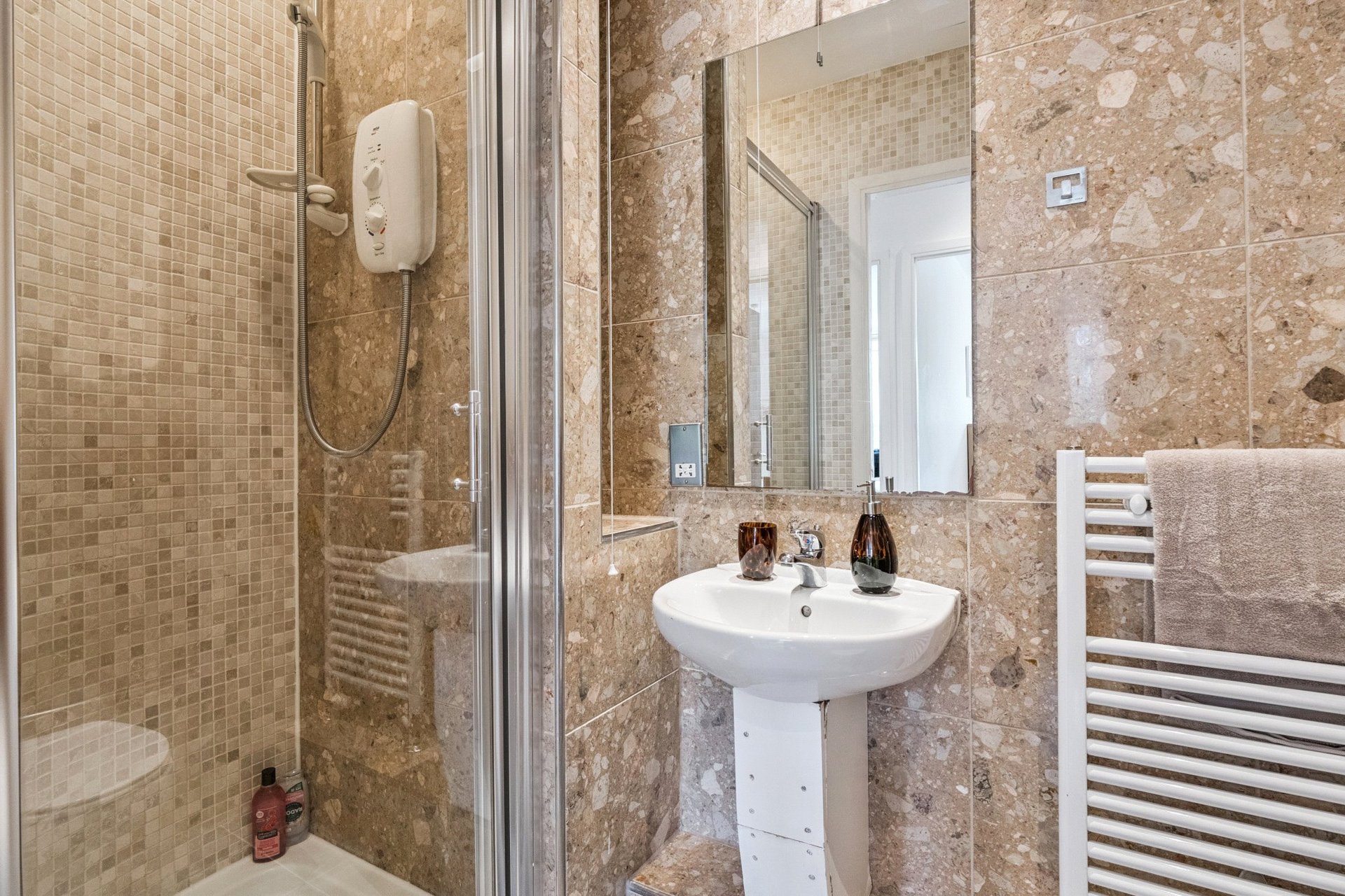 39/4 Gardner's Crescent, Edinburgh, EH3 8DG - Picture #20