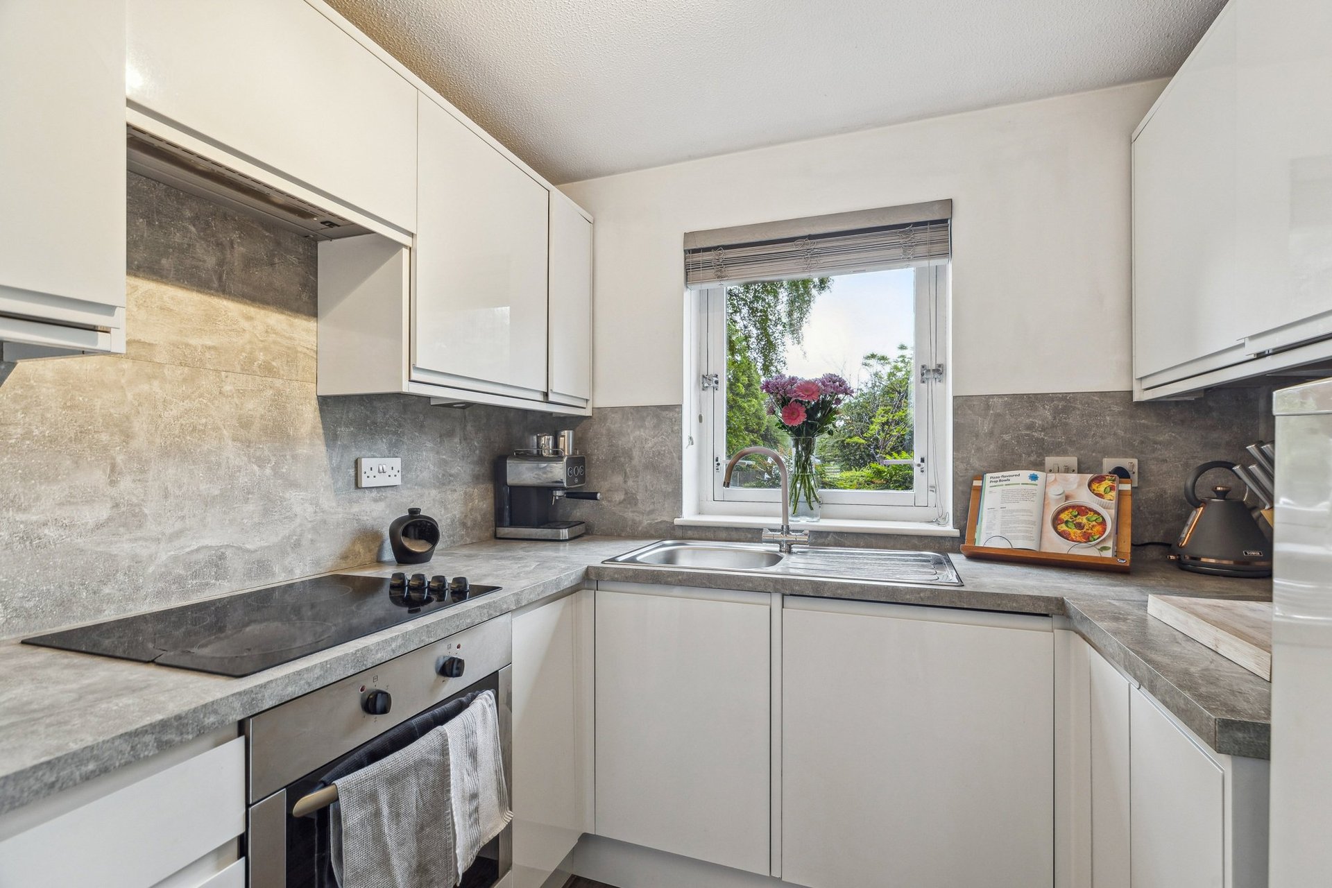 19B Greenholme Street, Cathcart, G44 4DU - Picture #6