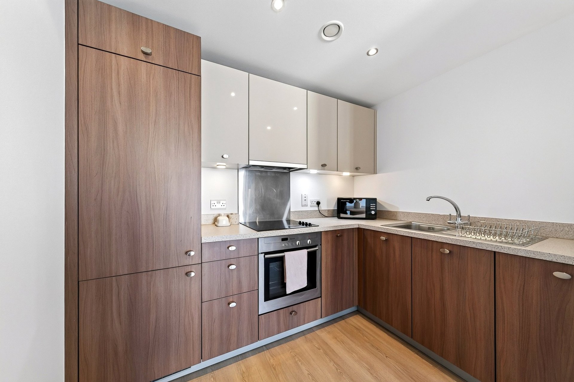 8/7, 354 Meadowside Quay Walk, Glasgow Harbour, Glasgow, G11 6ED - Picture #11