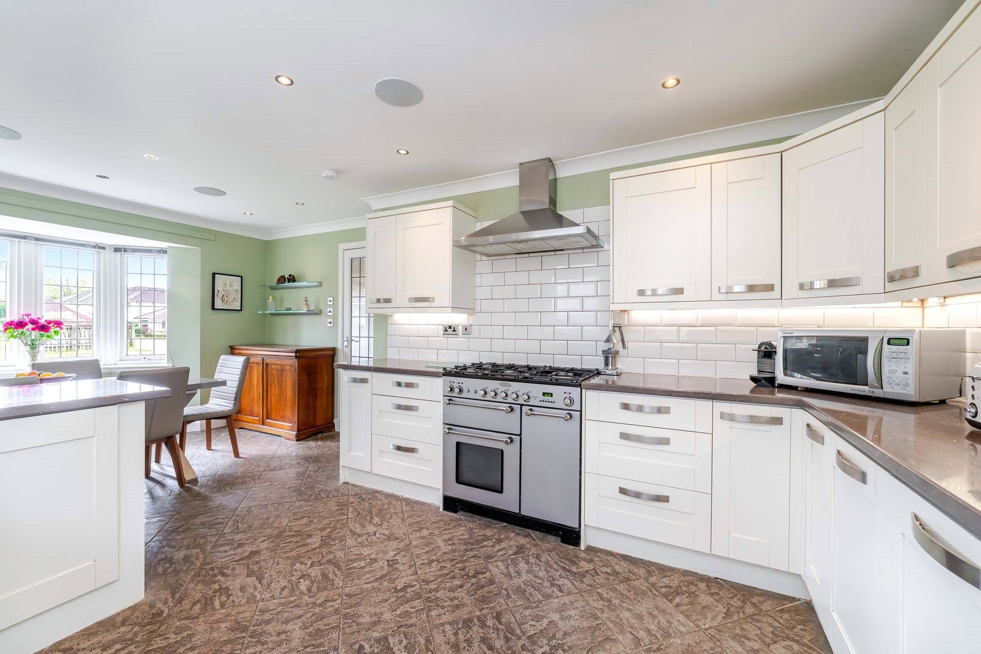 16 St. Vigeans Place, Newton Mearns, Glasgow, G77 6FB - Picture #9