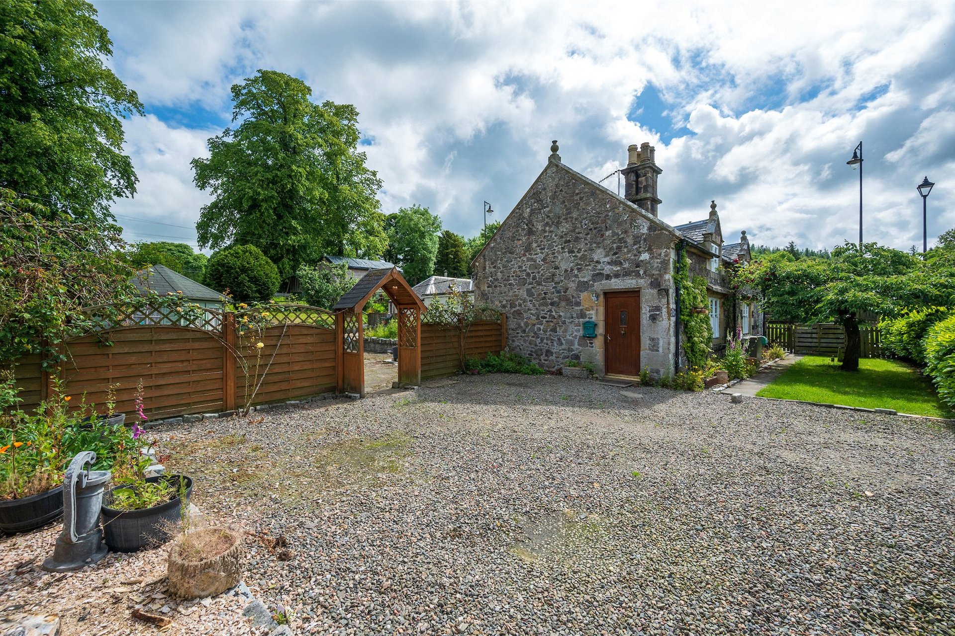 Tinto View Cottage, Lamington, Biggar, South Lanarkshire, ML12 6HW - Picture #14