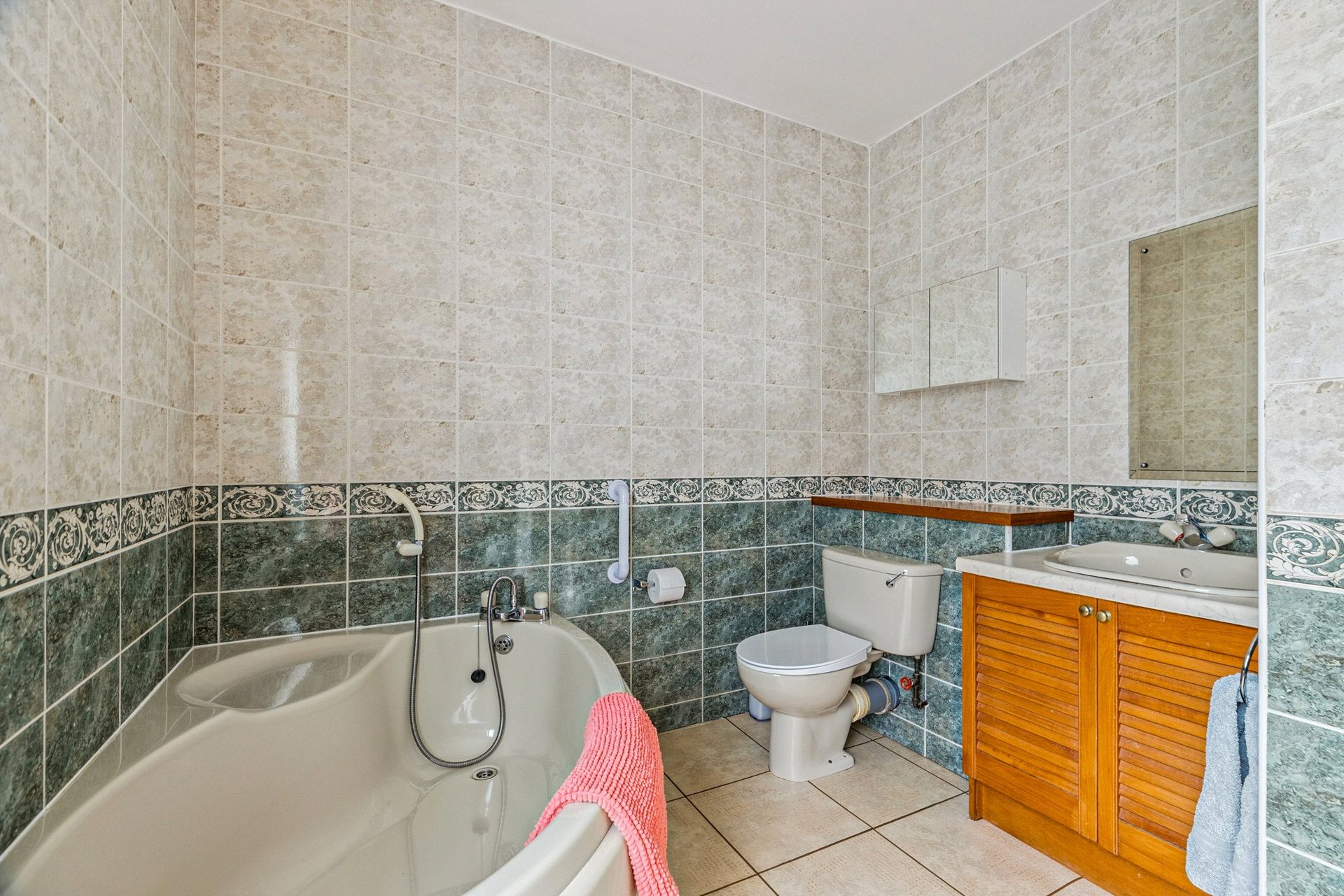 6A Gartconnell Drive, Bearsden, G61 3BL - Picture #19