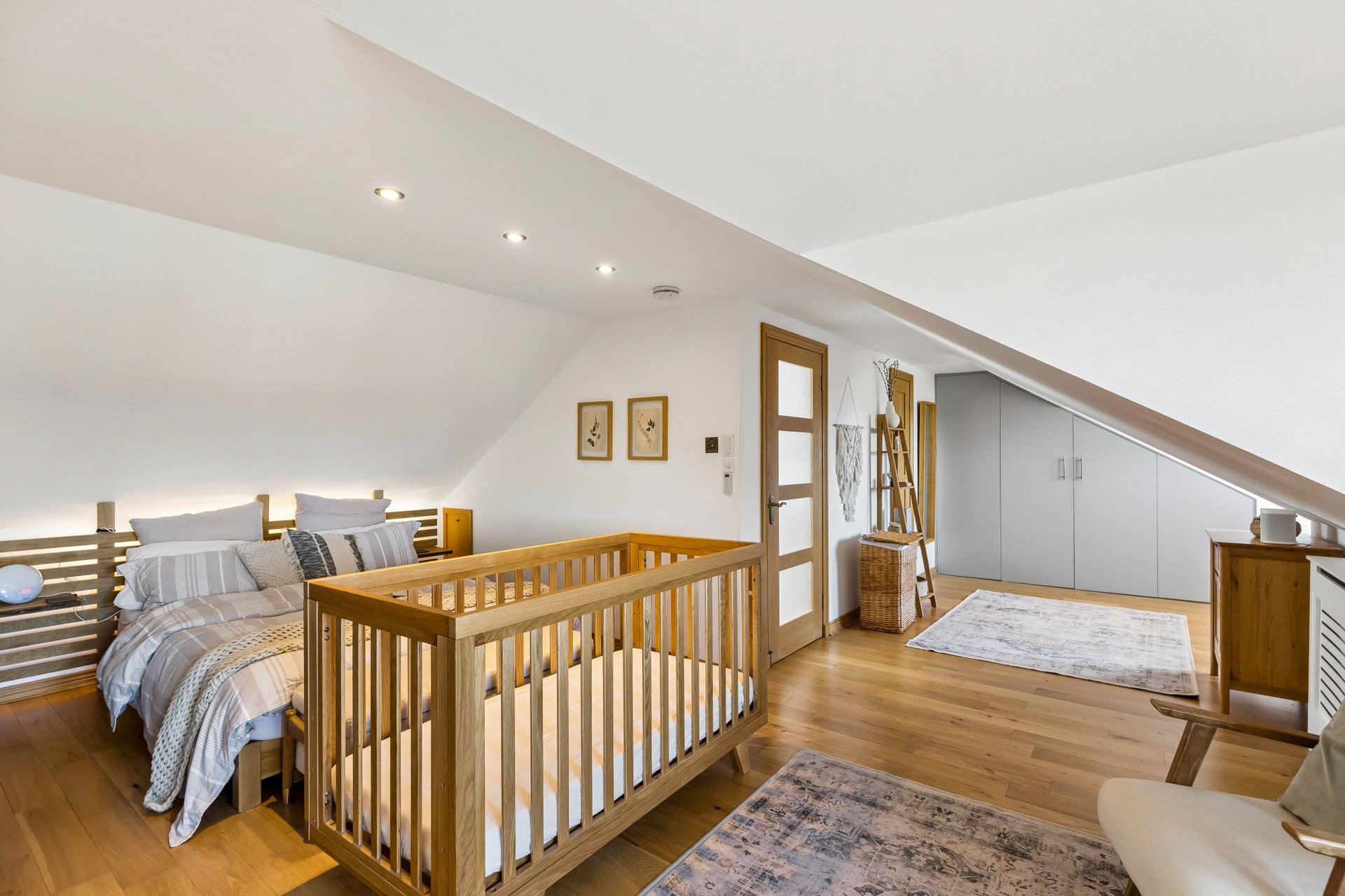 33 West Argyle Street, Helensburgh, Argyll And Bute, G84 8XR - Picture #40
