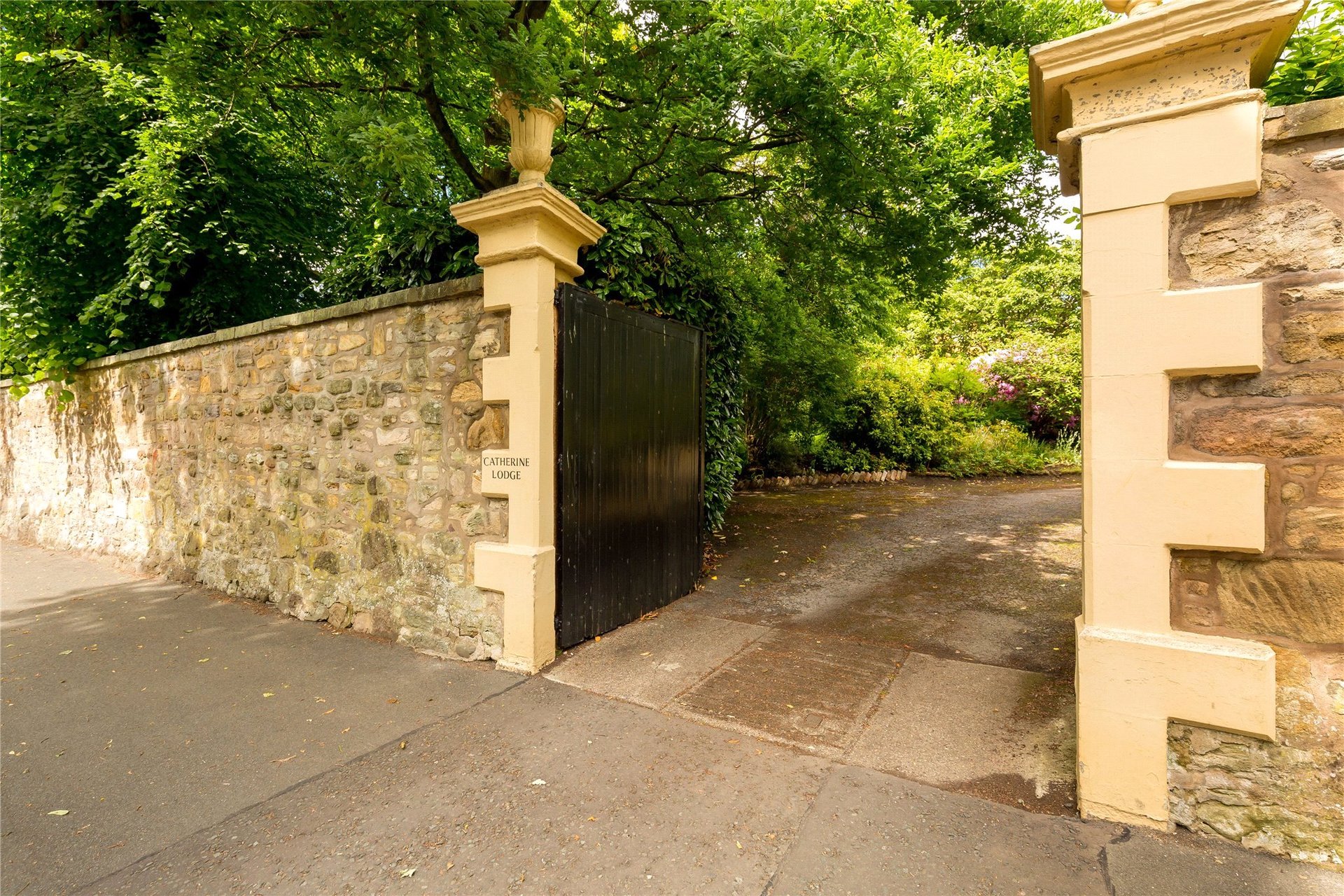Lot 1 - Catherine Lodge & Cottage, 19 Inveresk Village, Musselburgh, East Lothian, EH21 7TD - Picture #32