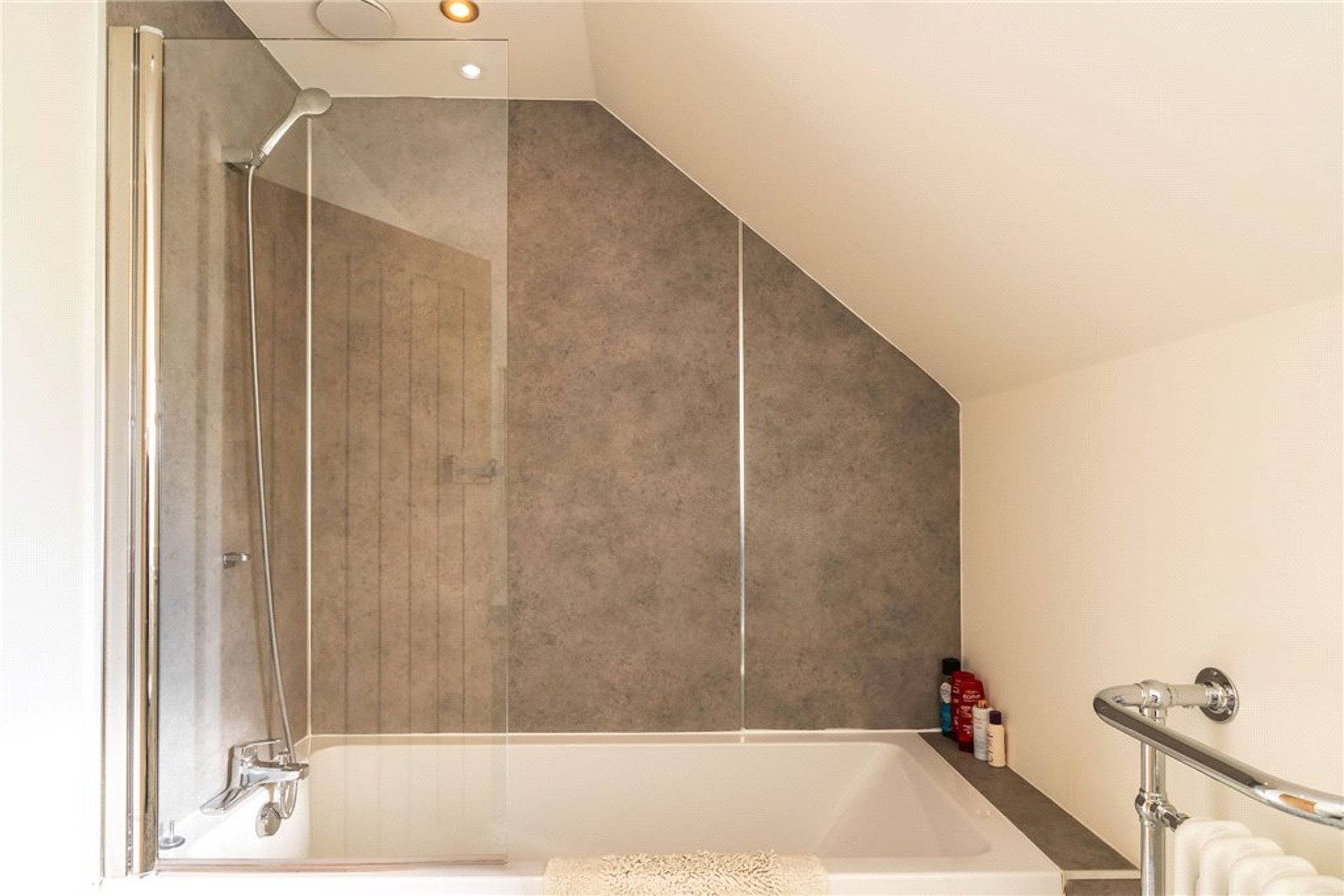 Bluegrass, Birdsmill, Broxburn, West Lothian, EH52 5PB - Picture #18